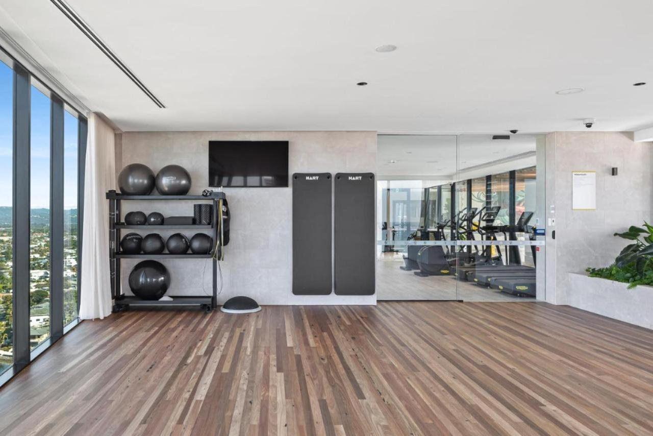 Luxury Casino Apartment in Broadbeach Island