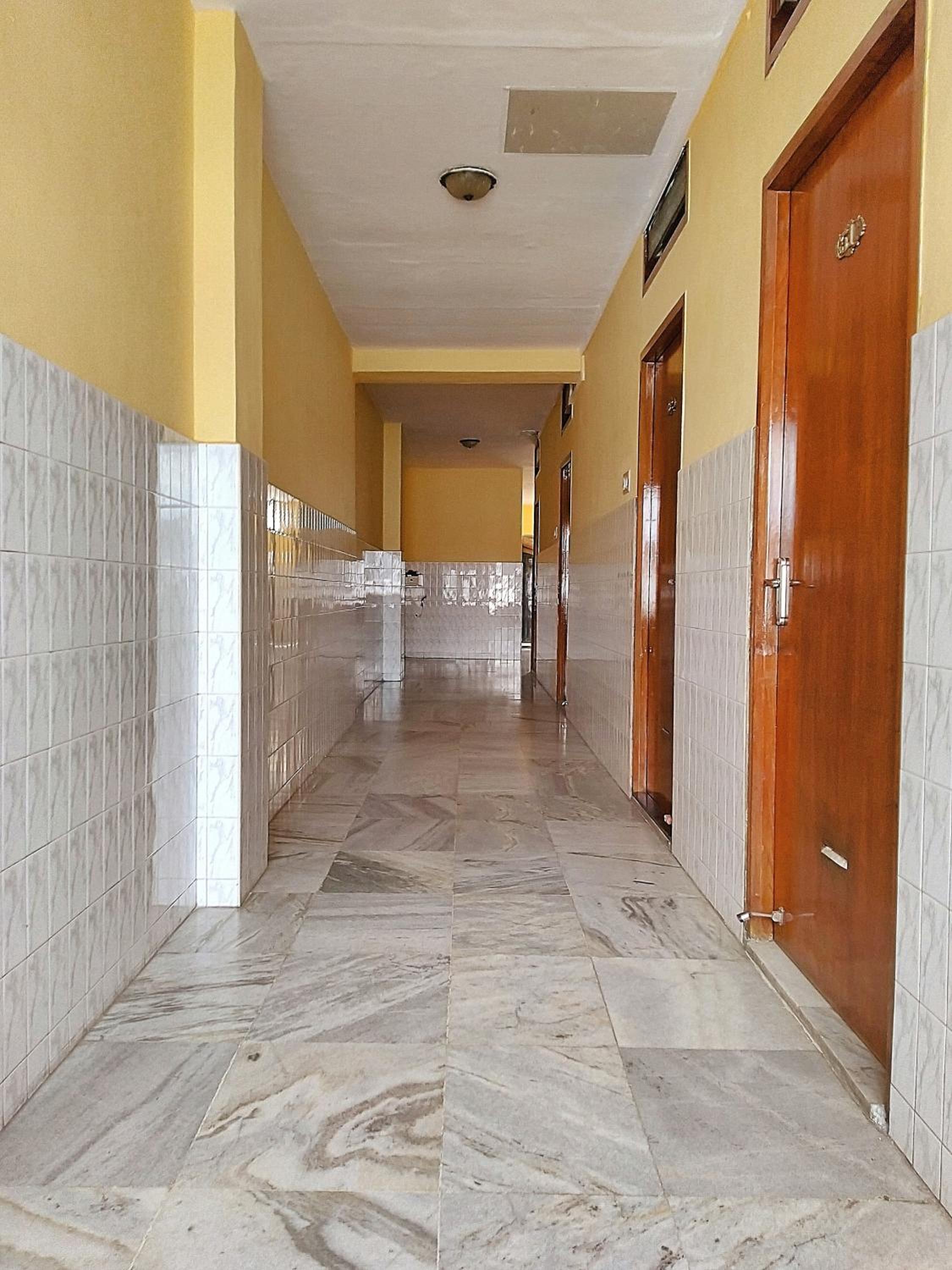 Sarovara Deluxe Rooms