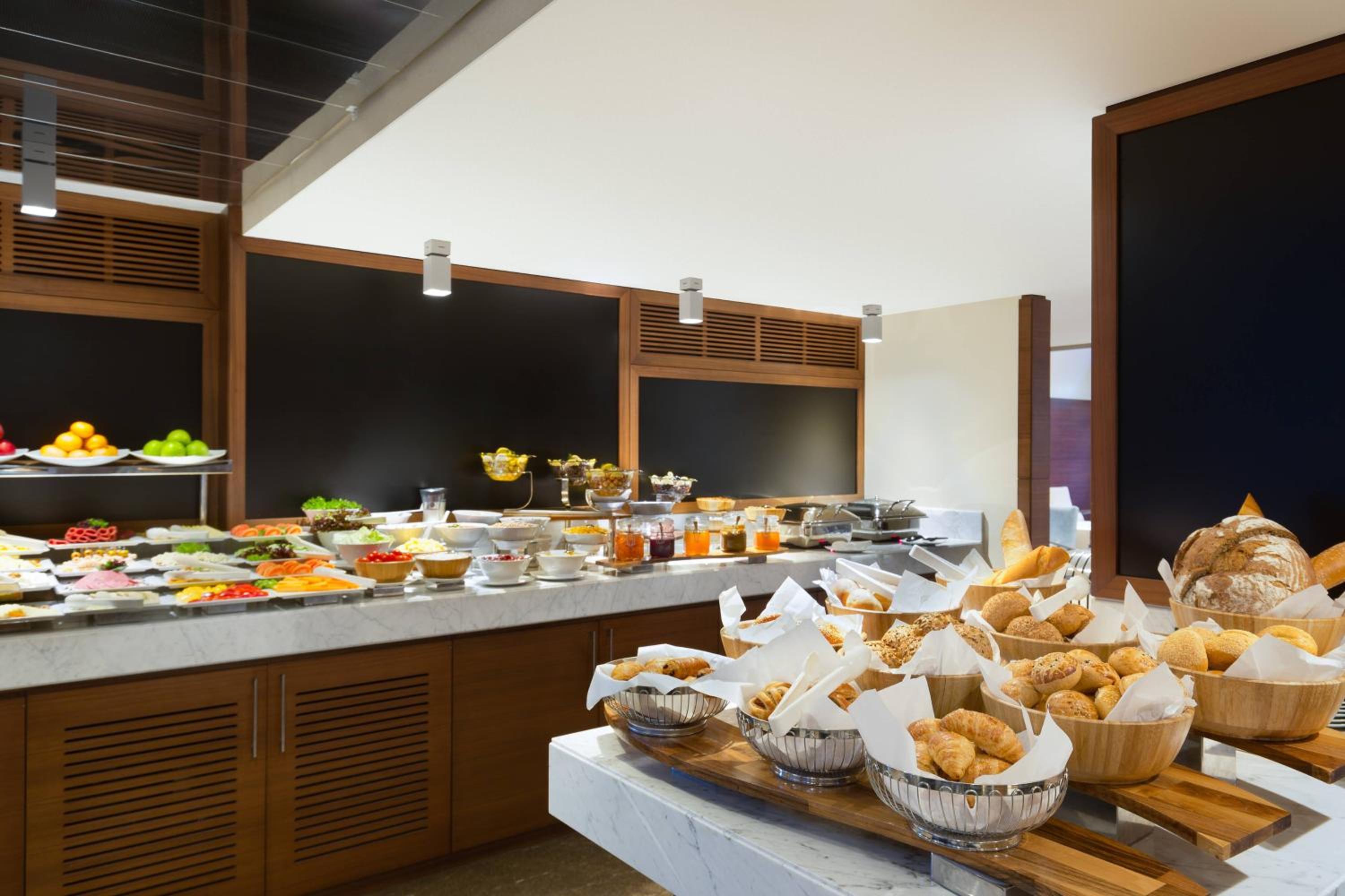 AC Hotel İstanbul Maçka - Image 16