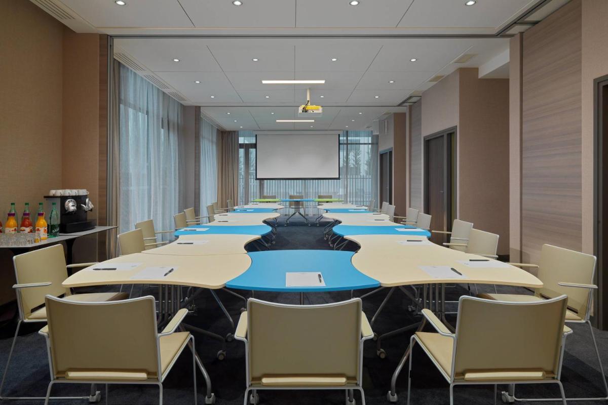 meeting room