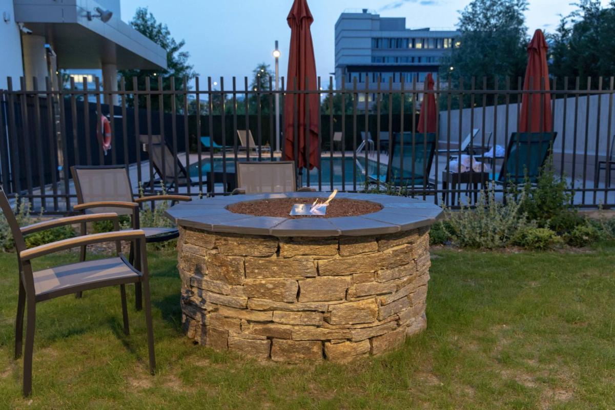 outdoor BBQ area