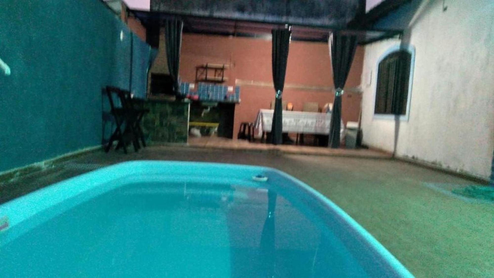 Casa em Peruibe 3 dormitórios sendo 1 suite Pe na Areia