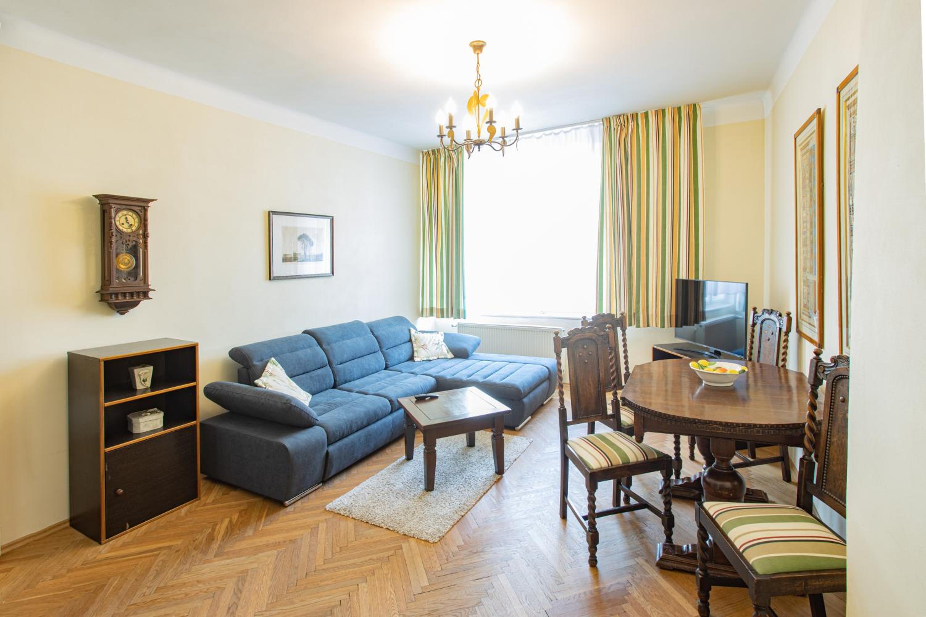 Melissa apartments