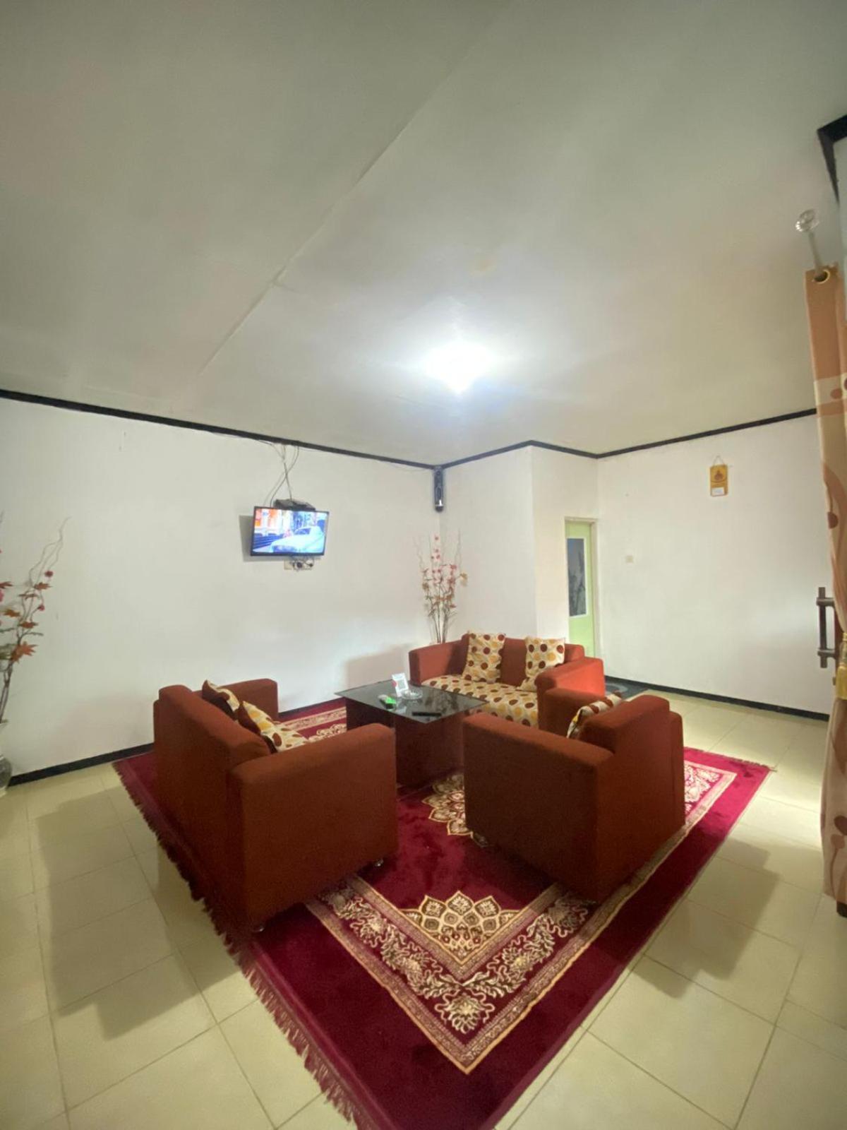 Homestay Ulya 2 view 4
