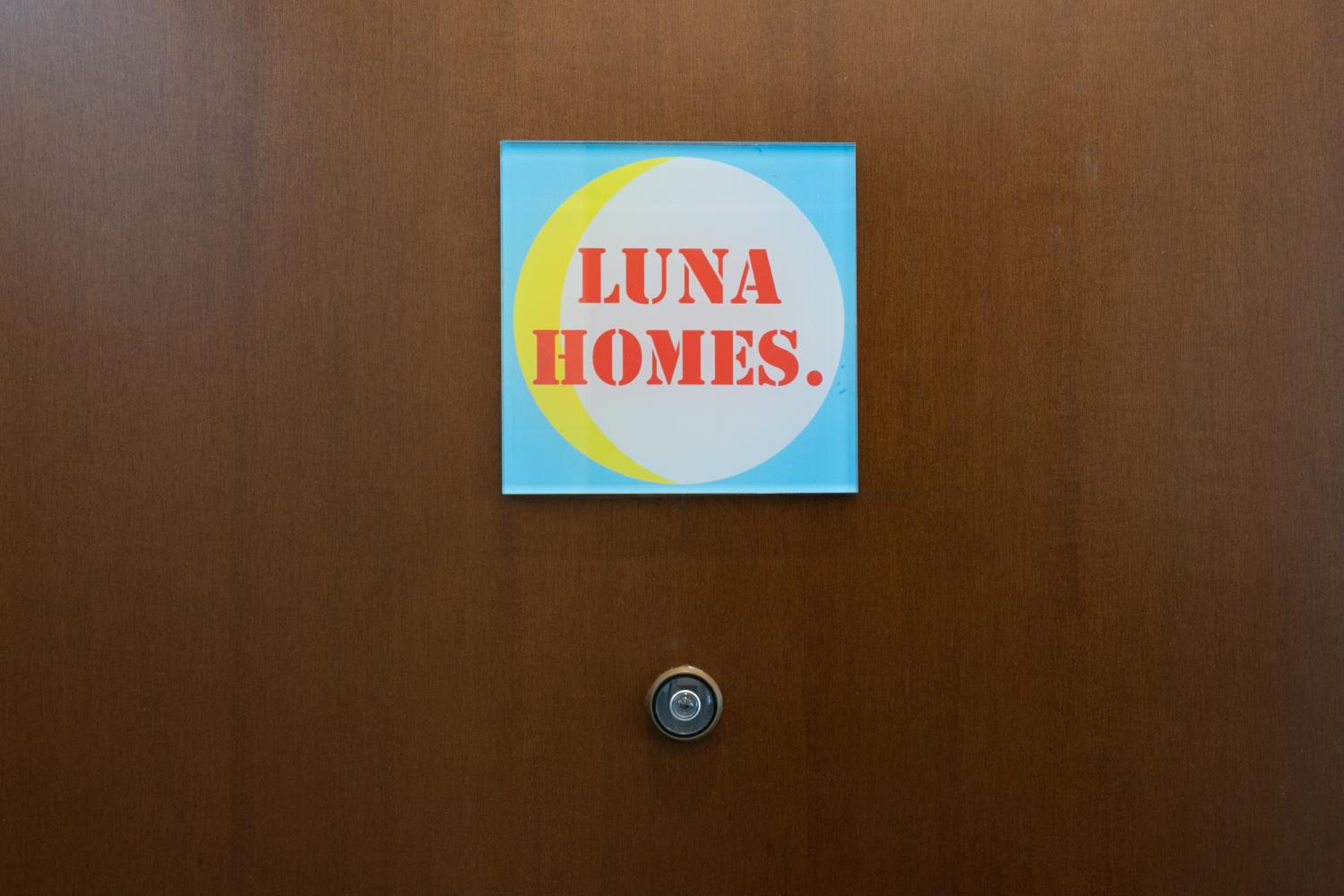 LUNA HOMES - Bilocale in Mac Mahon