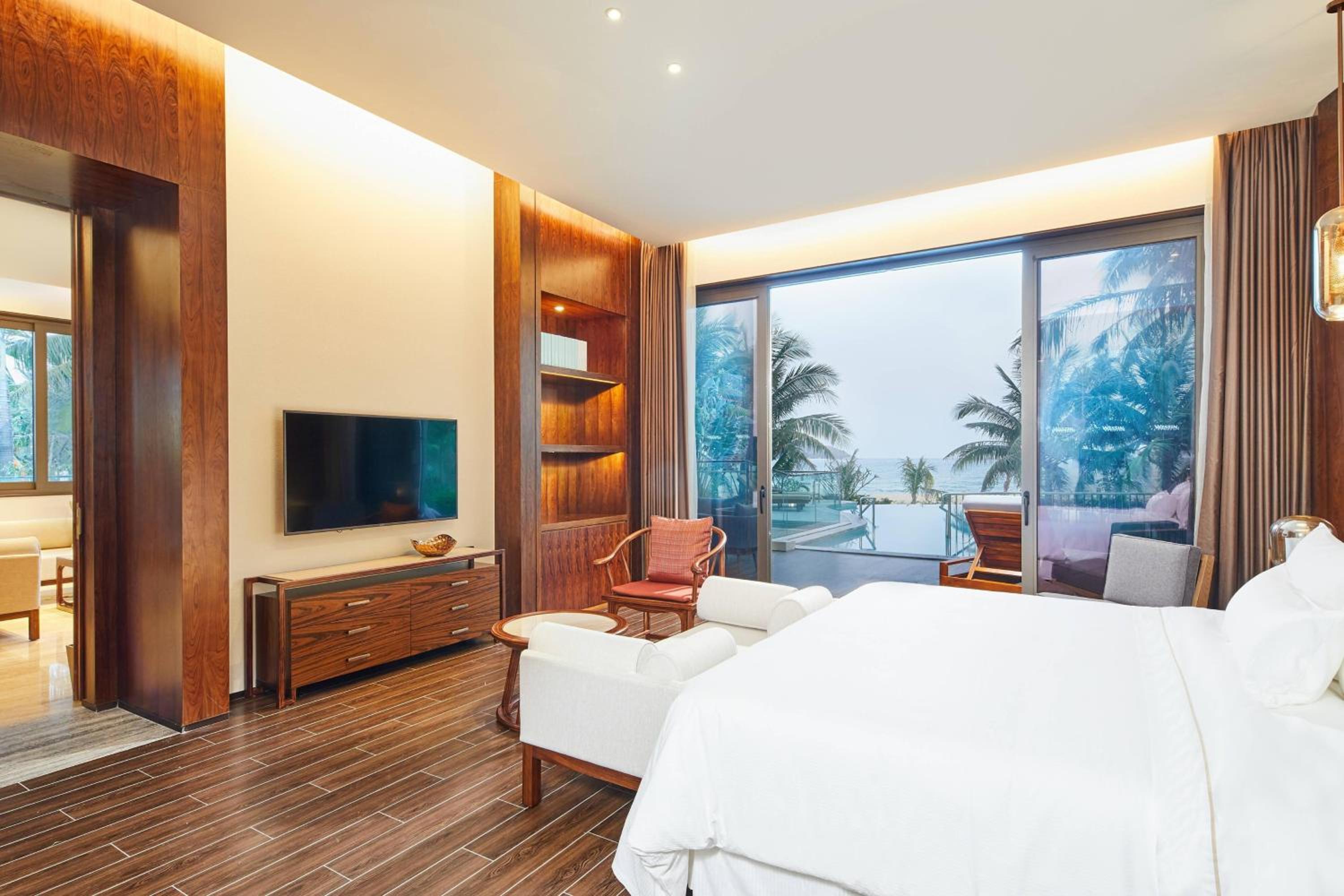 The Westin Shimei Bay Resort