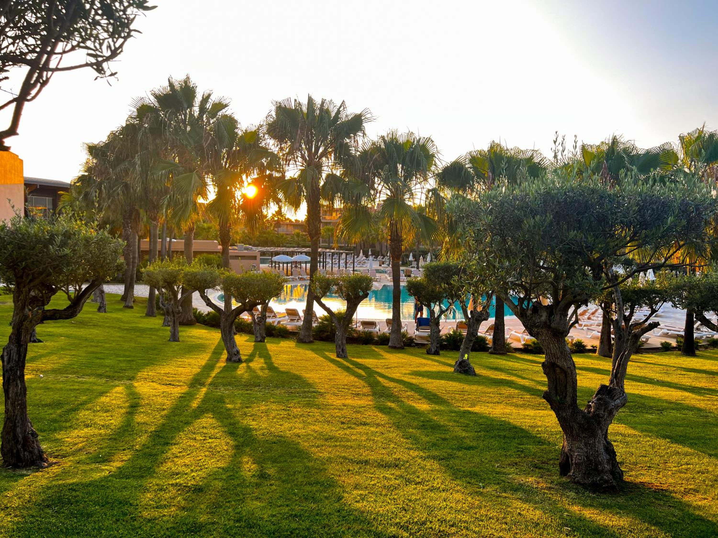 Outstanding Condo- Beach, Pool & Golf by BeCherish view 2