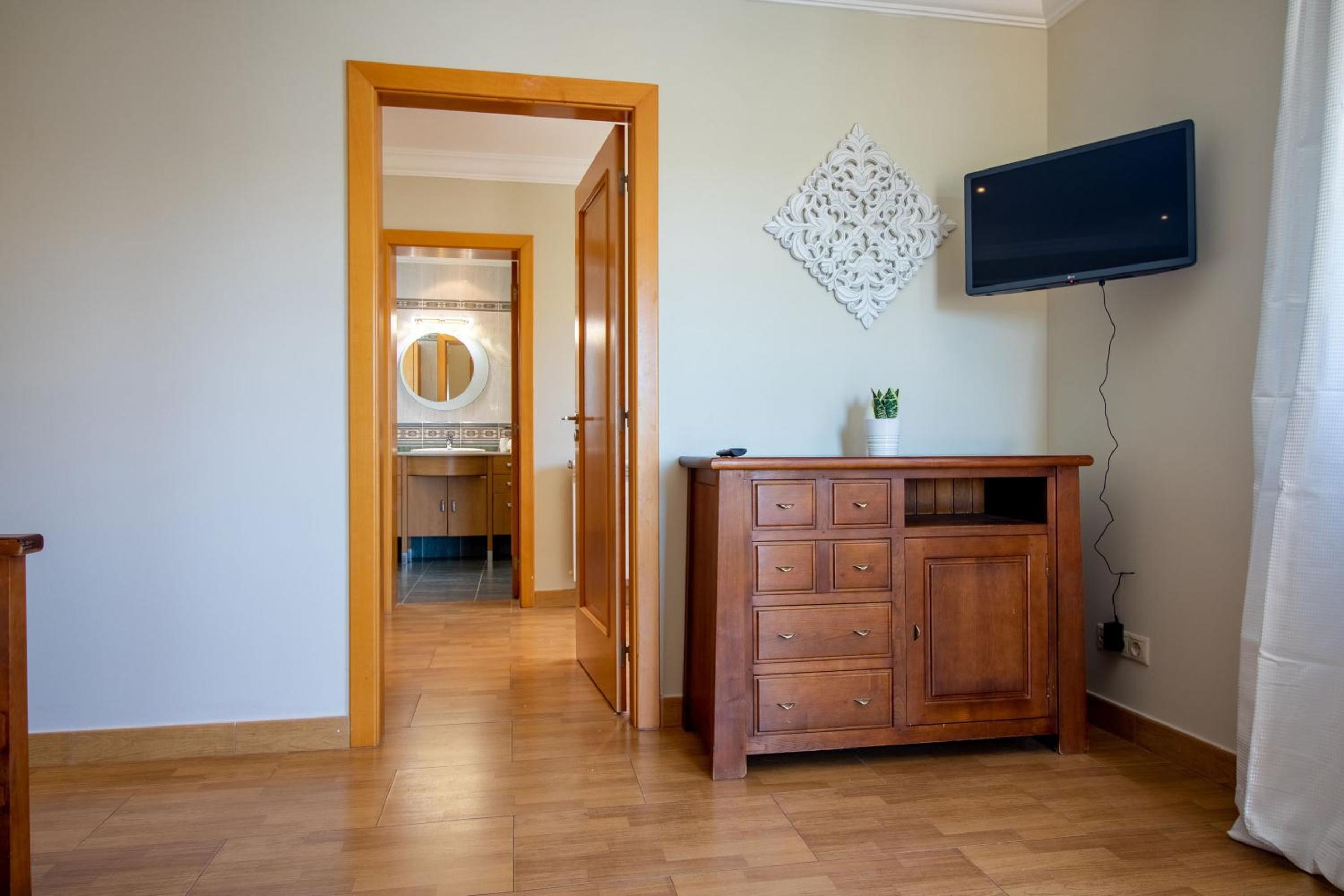 Villa Iris by Algarve Holidays