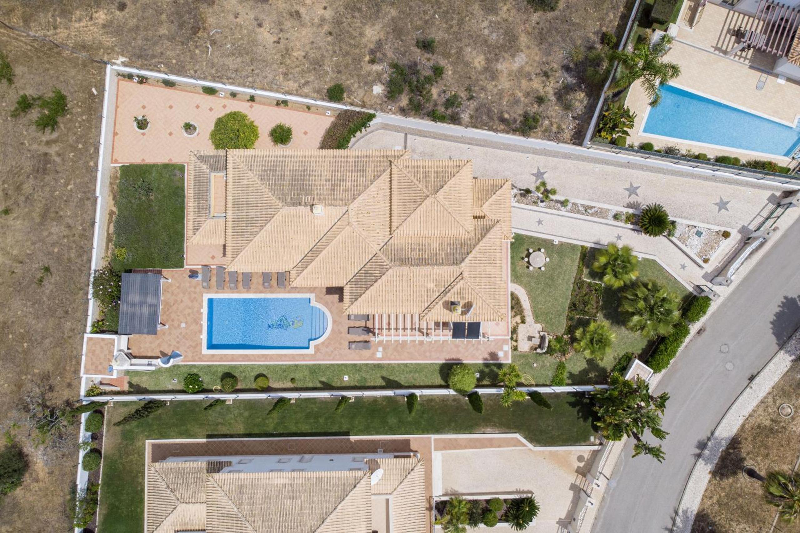 Villa Iris by Algarve Holidays