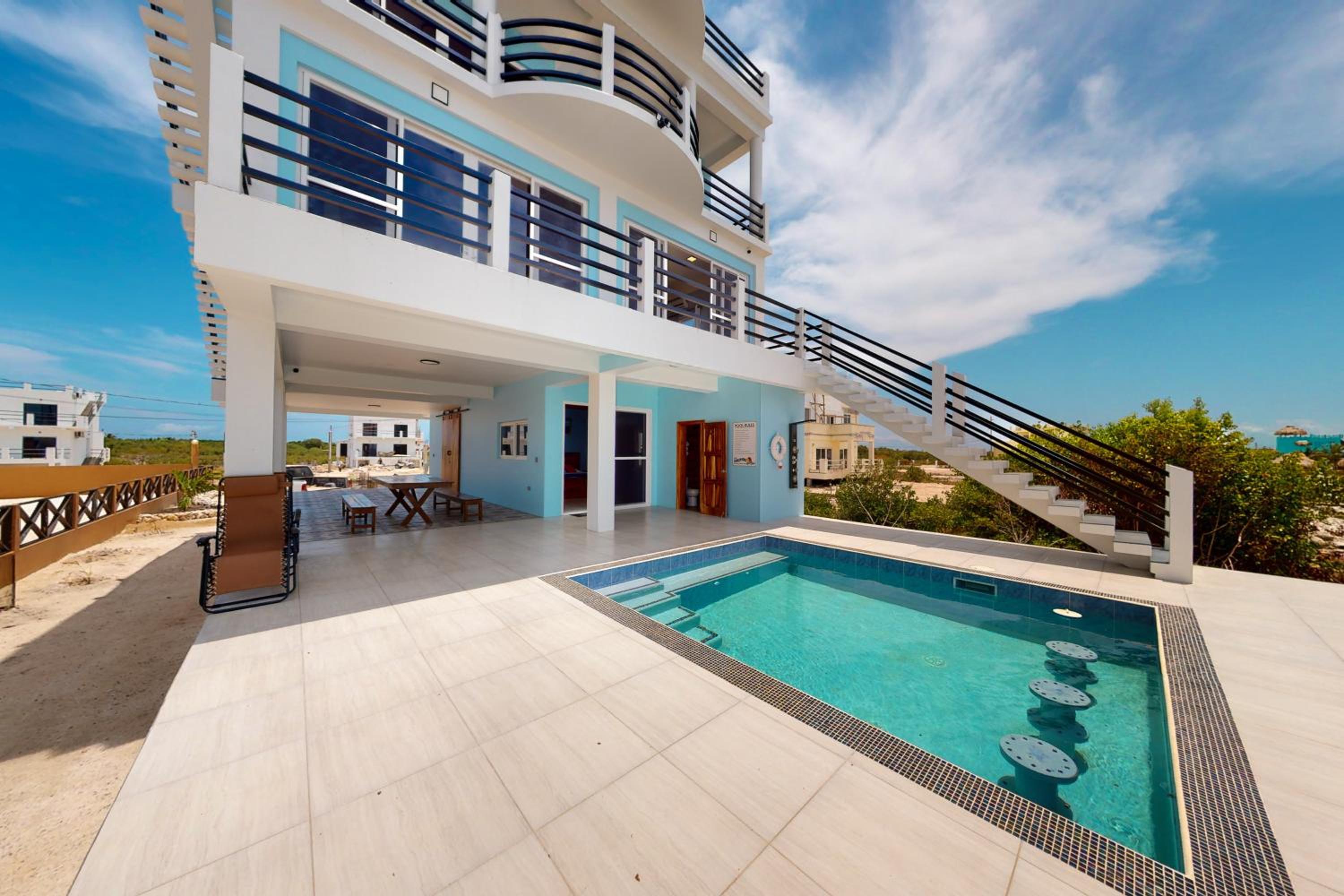 The Lor-E-Lei House
