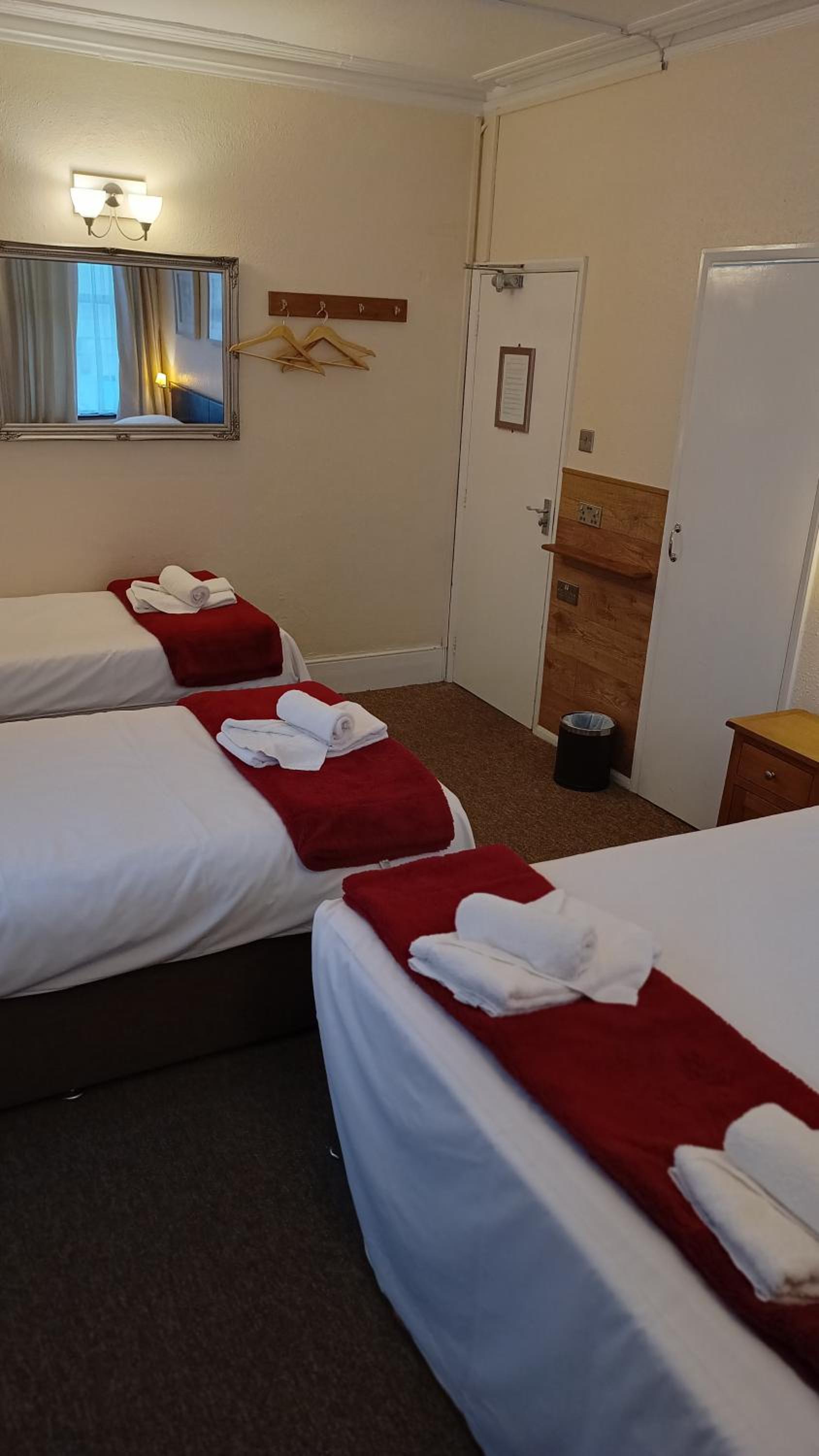 Oxford Vacations - Westgate Hotel - Property Image 37