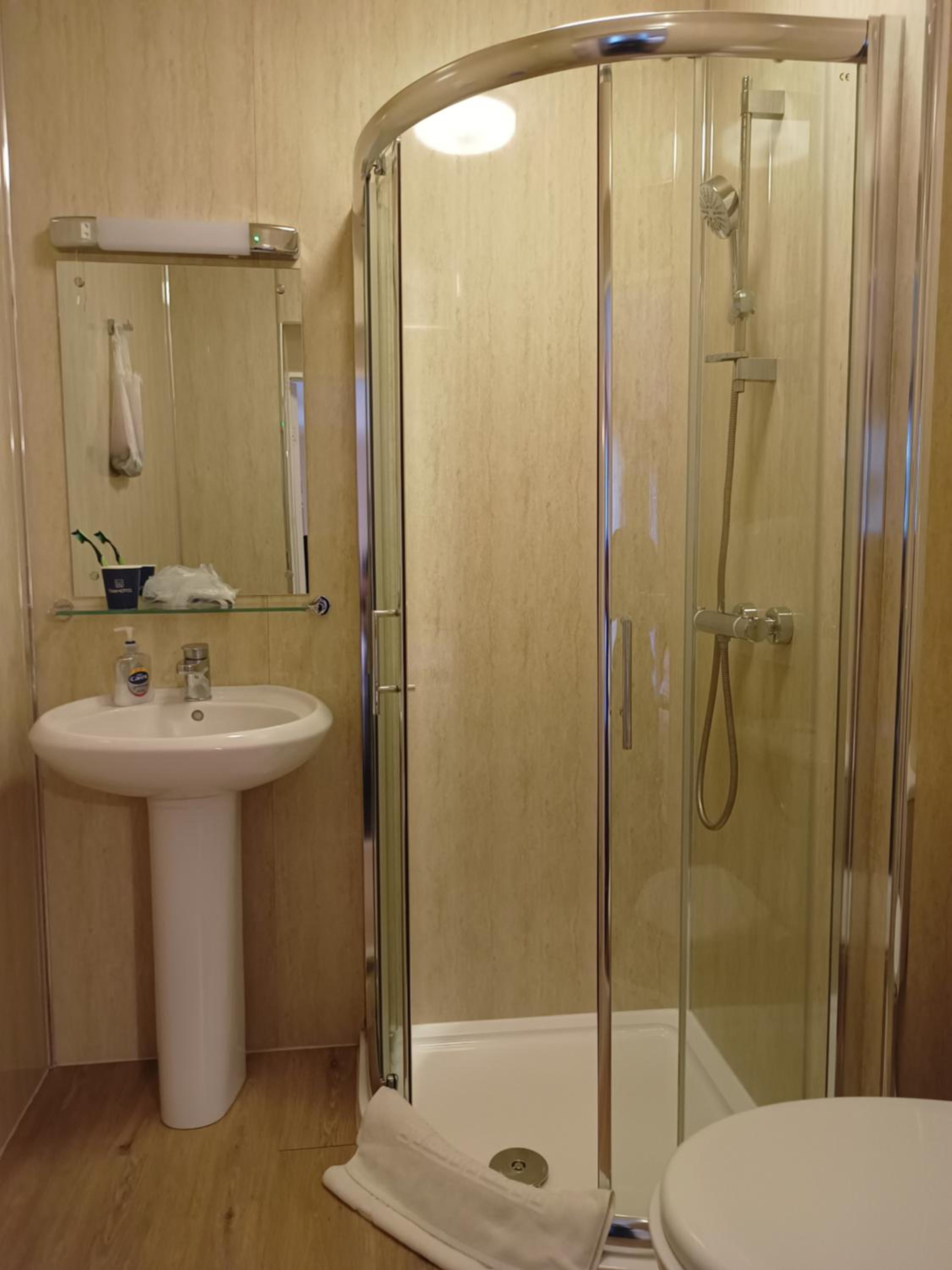 Oxford Vacations - Westgate Hotel - Property Image 33