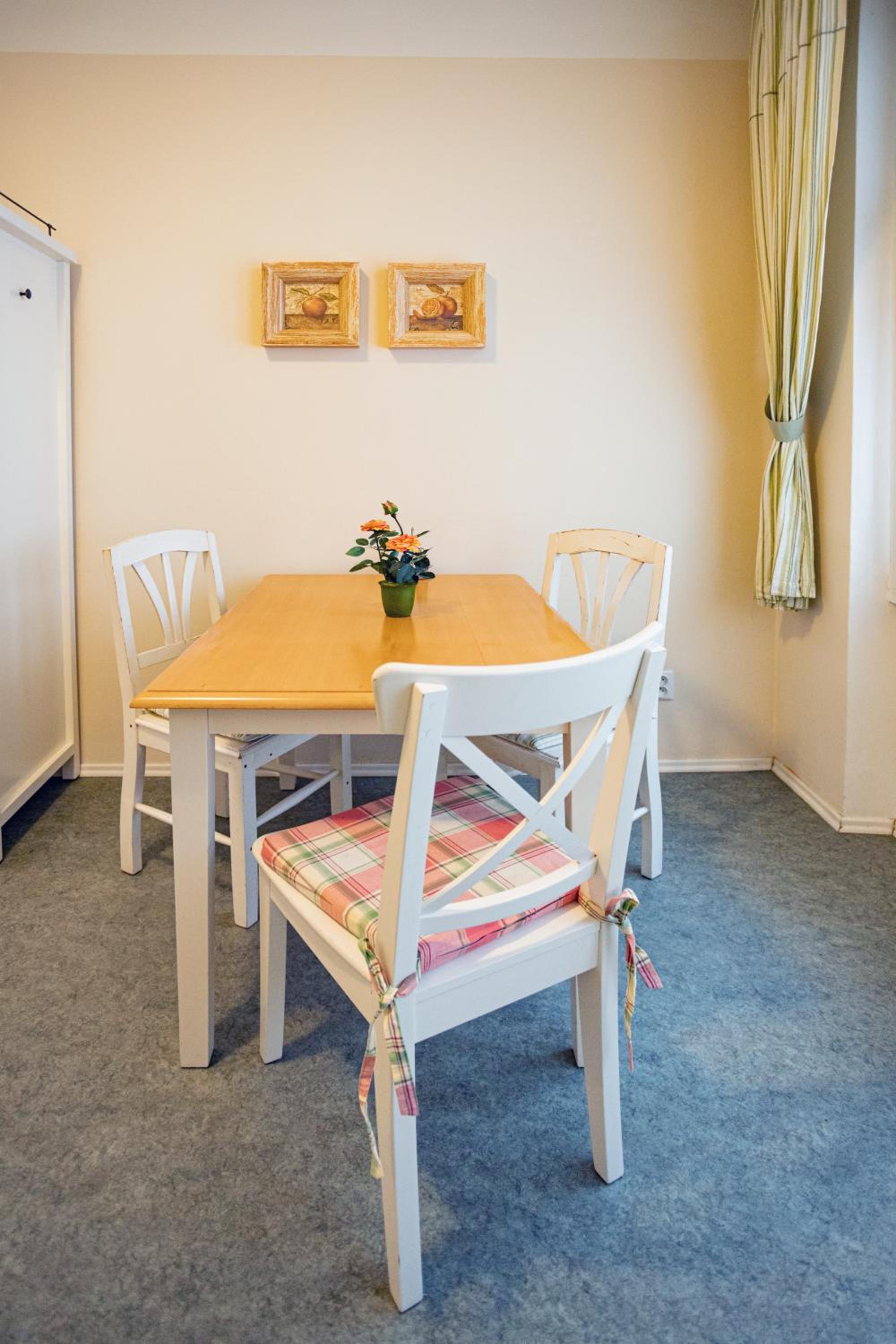 Melissa apartments
