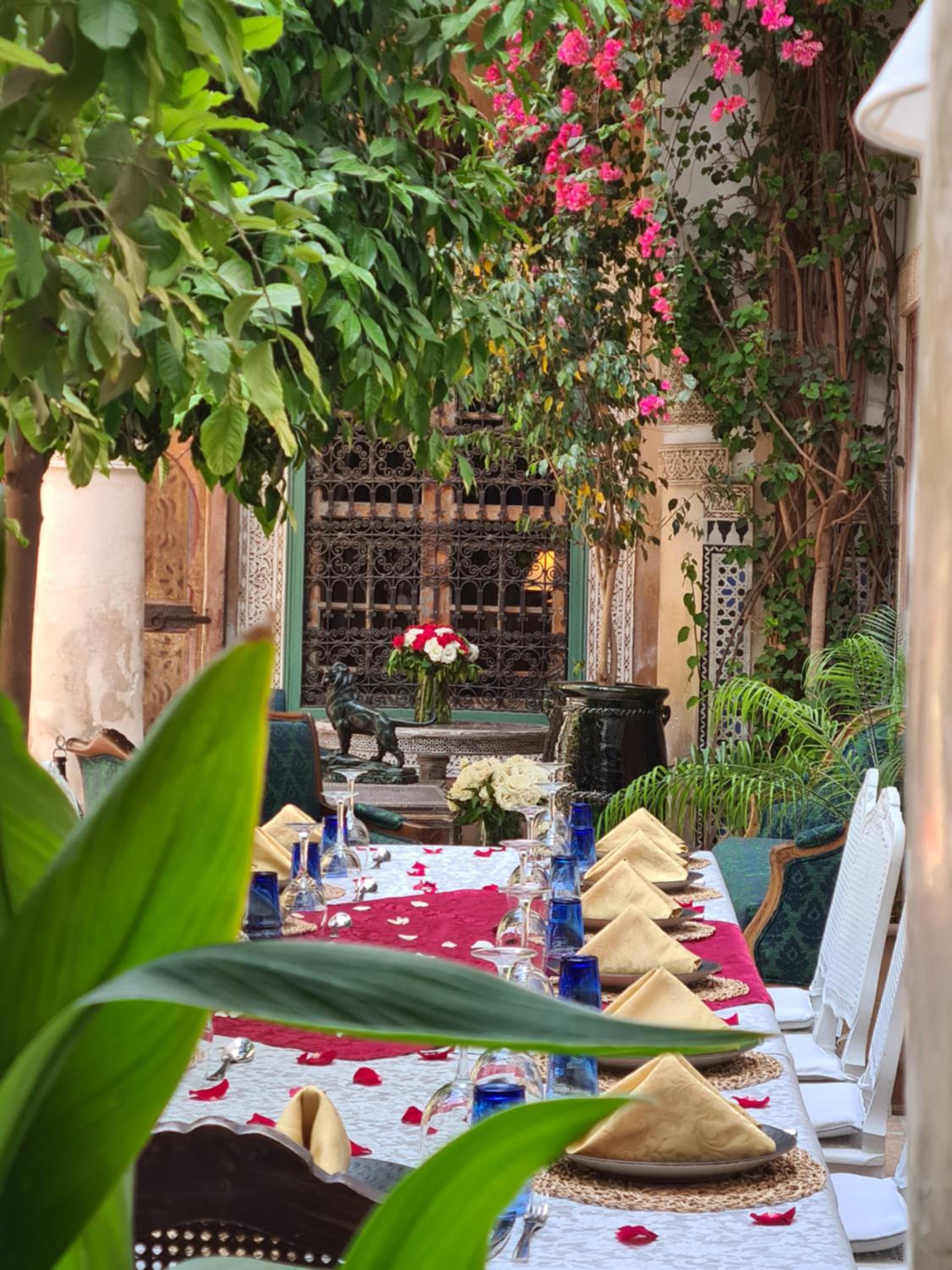 dining
