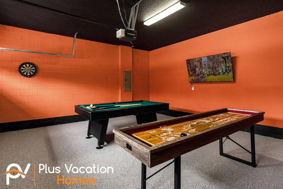 Multiple Family Homes 16 Rooms - PoolSpa