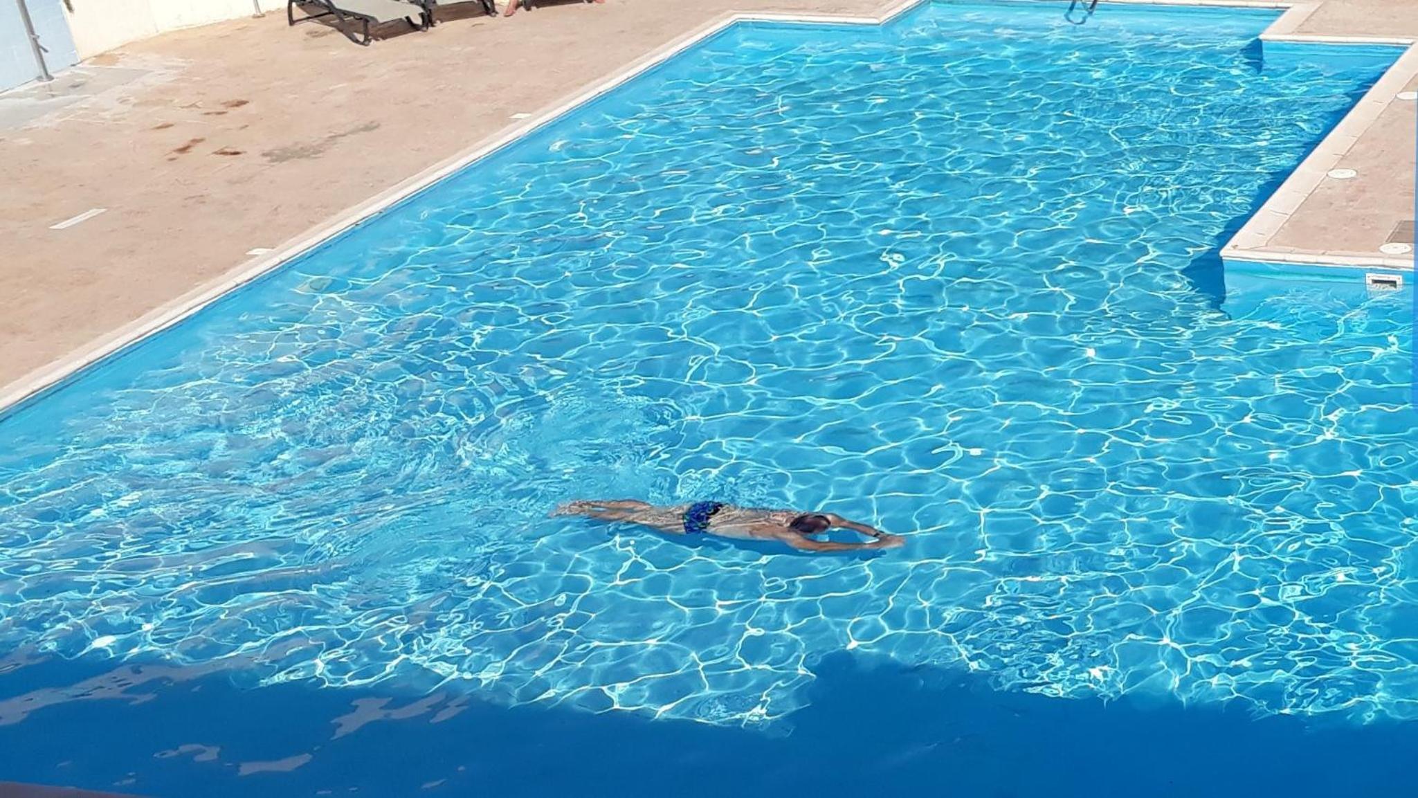 Hotel Spacious contemporary apartment - Image 1