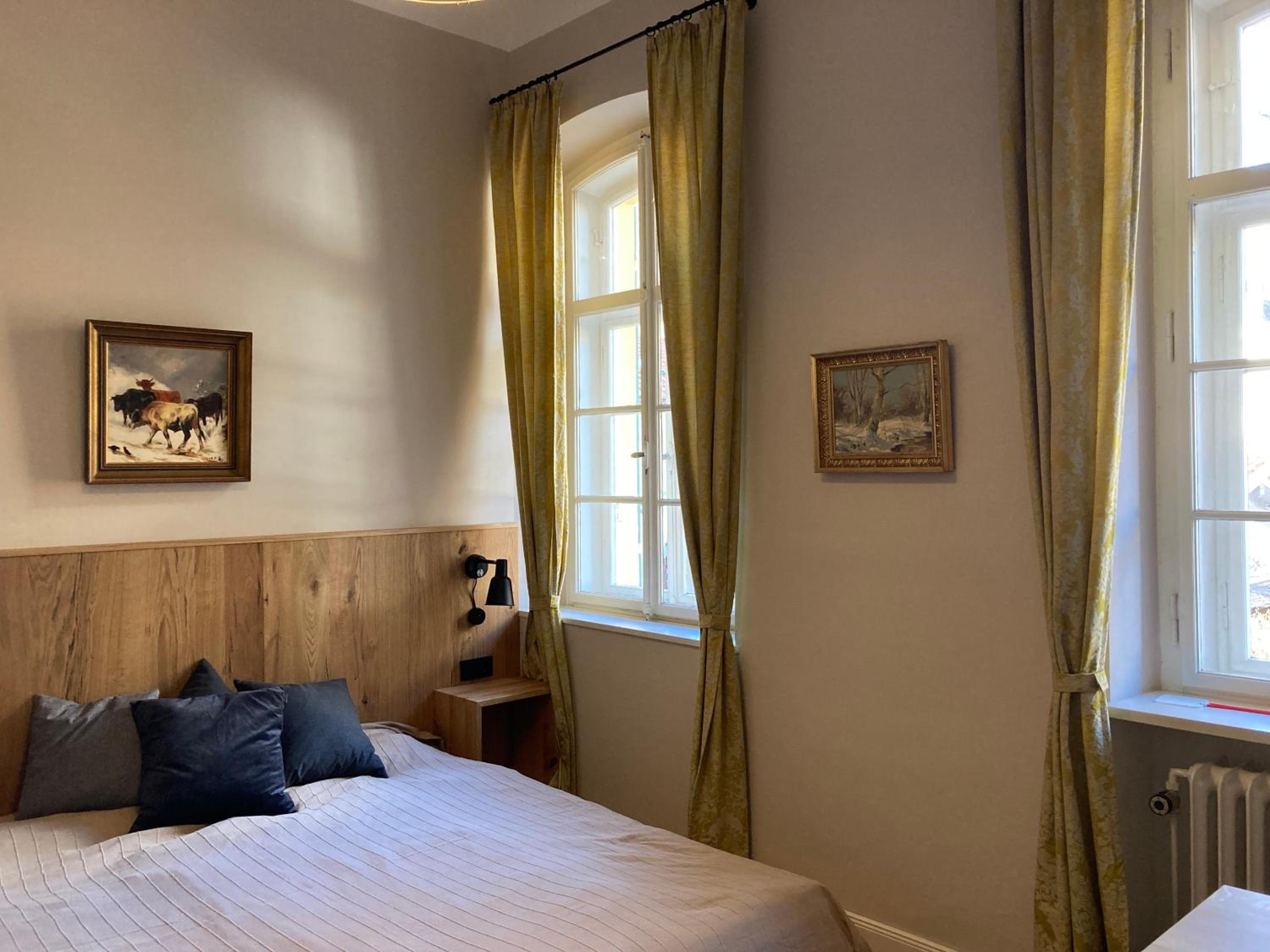 ciao-aschau Haus zur Burg Ap112 Burgblick view 5
