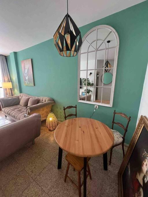 Amazing 1BR by the Tel Aviv Port view 4