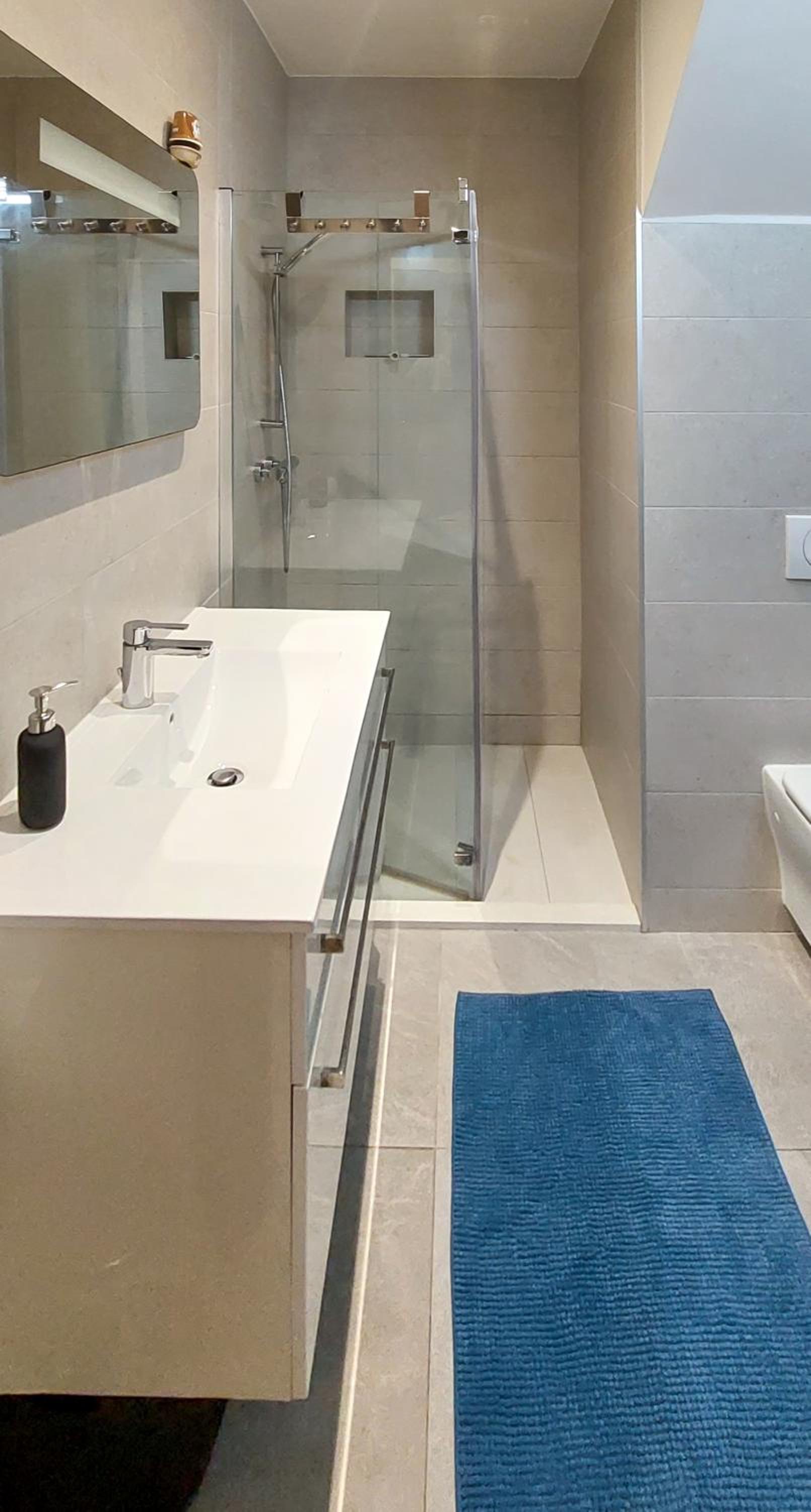 Renovated Apartments Skorin