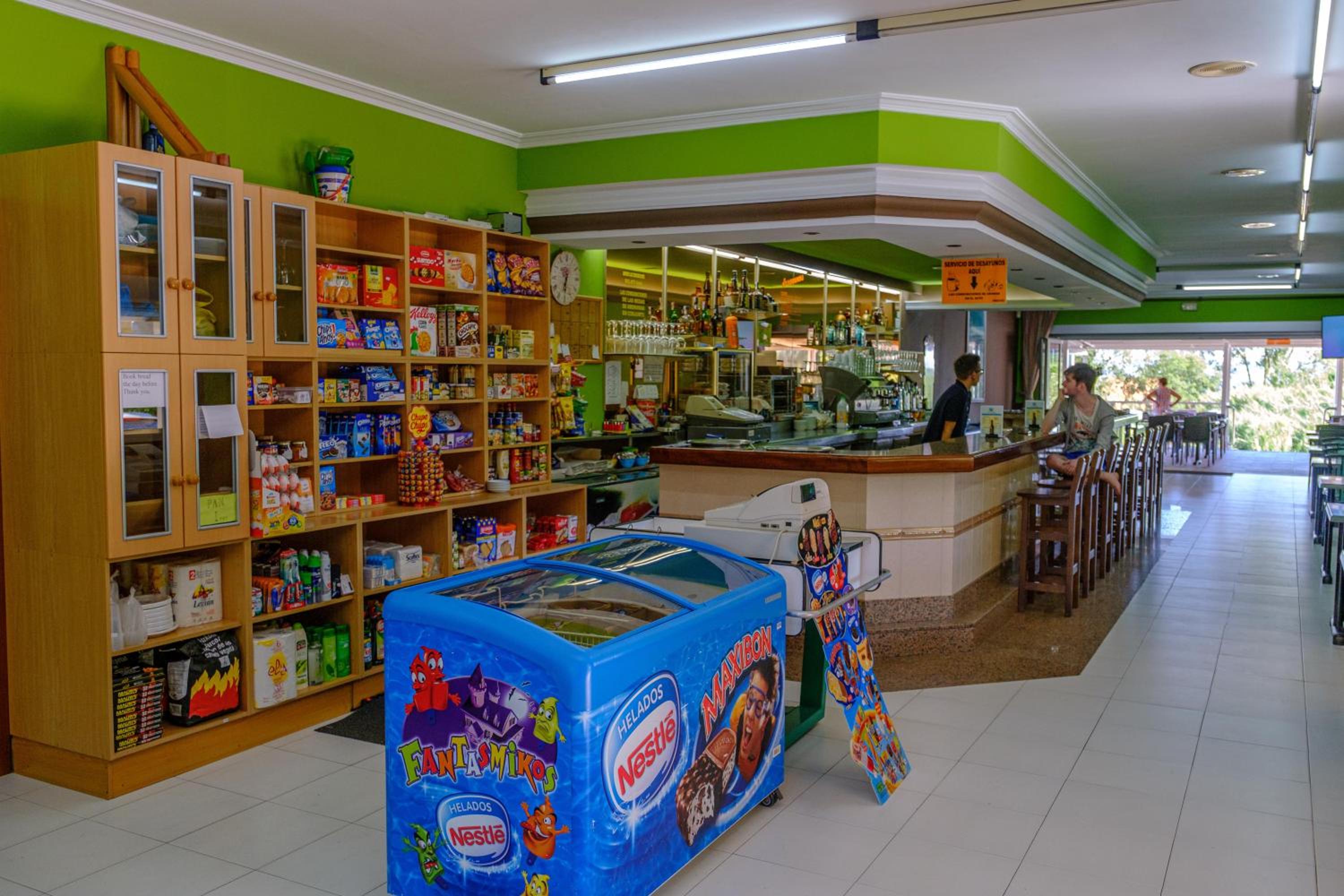 Apartamentos Playa Canelas