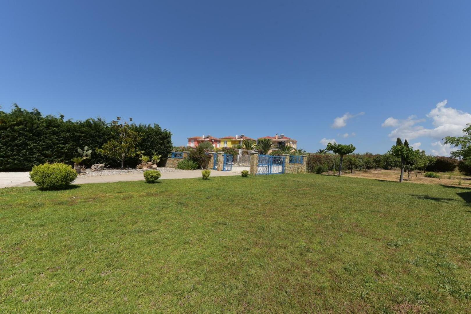 Iridia Resort Villas