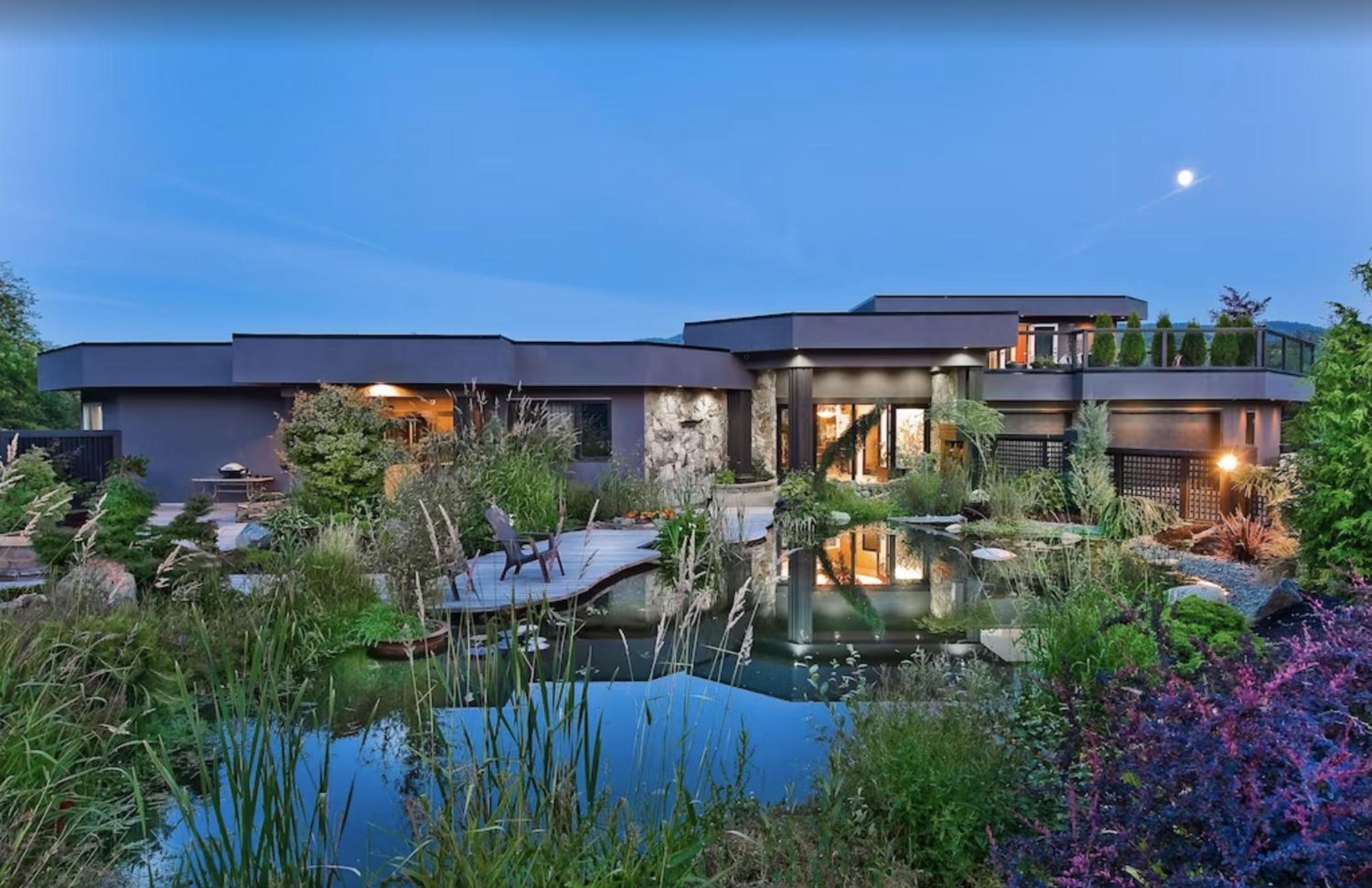 Inn the Estuary