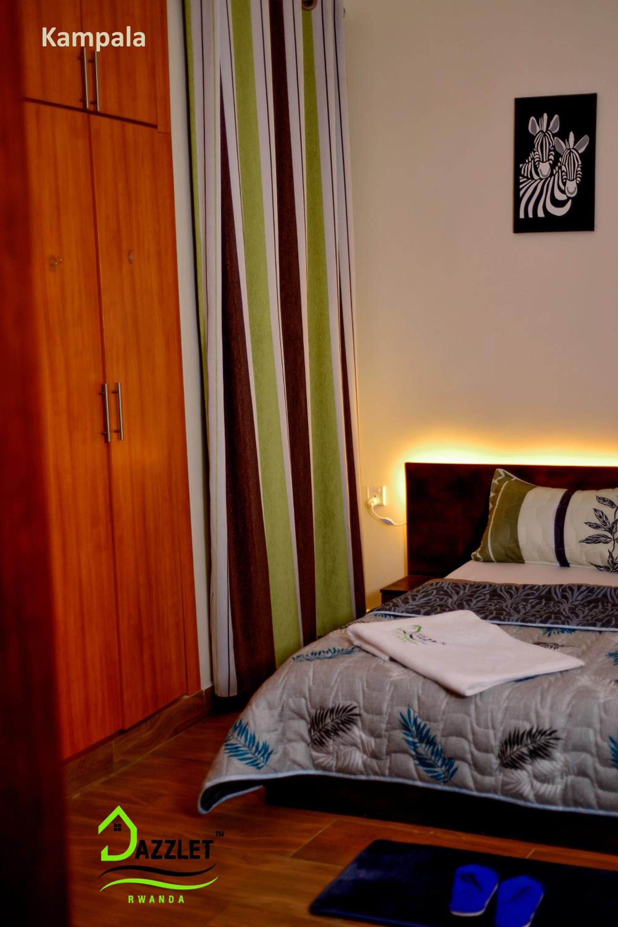 DAZZLET RWANDA