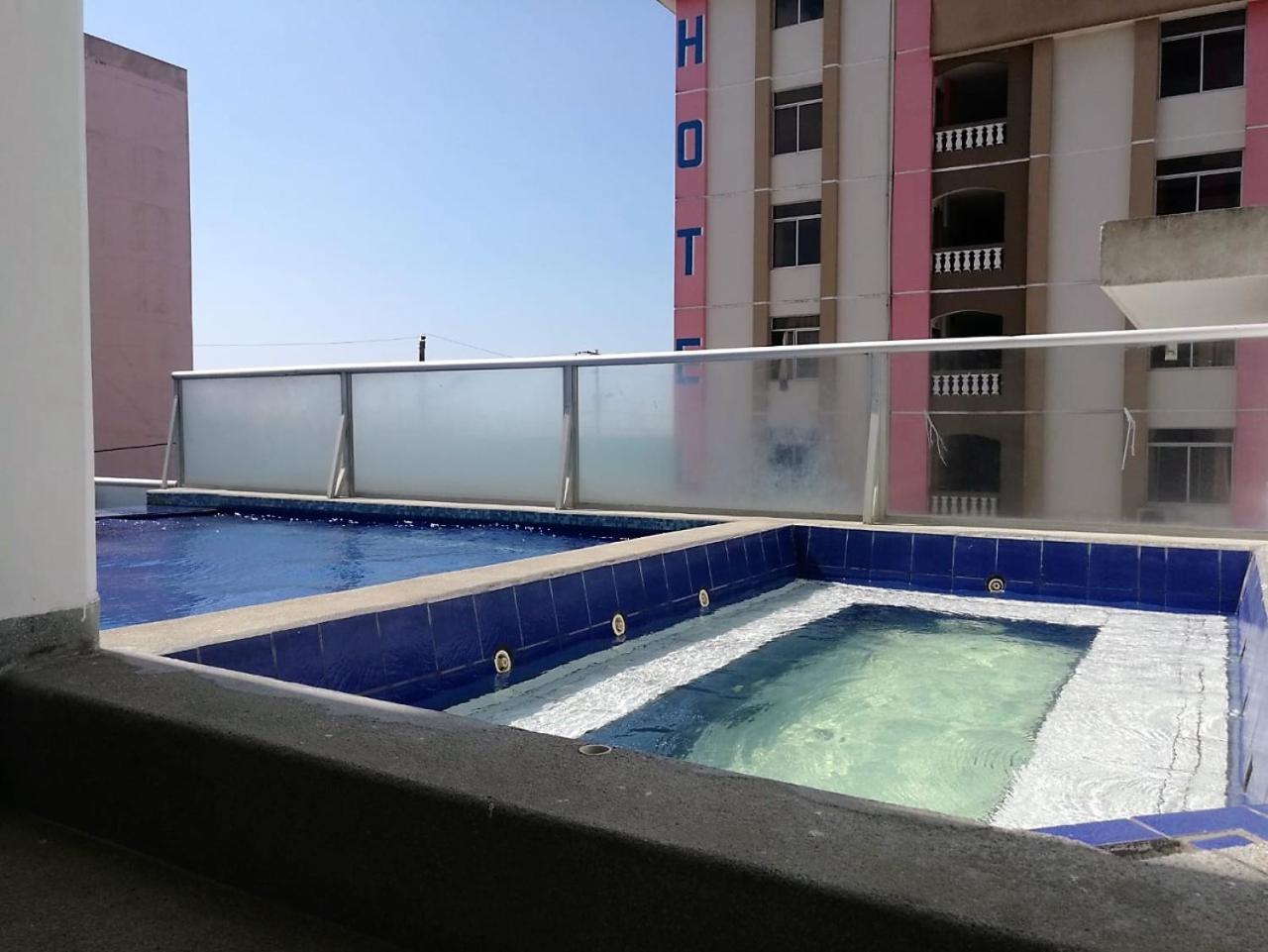 Apartment in Atacames view 2