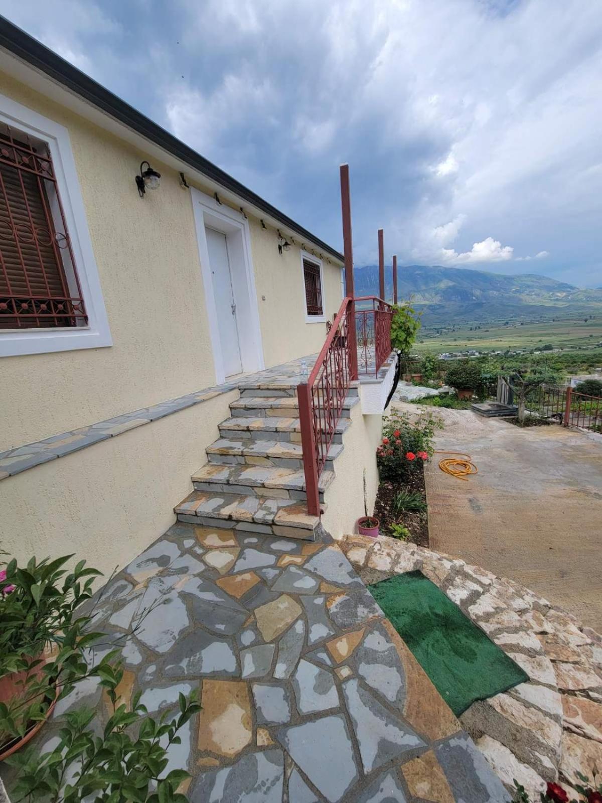 Xhumba Guesthouse
