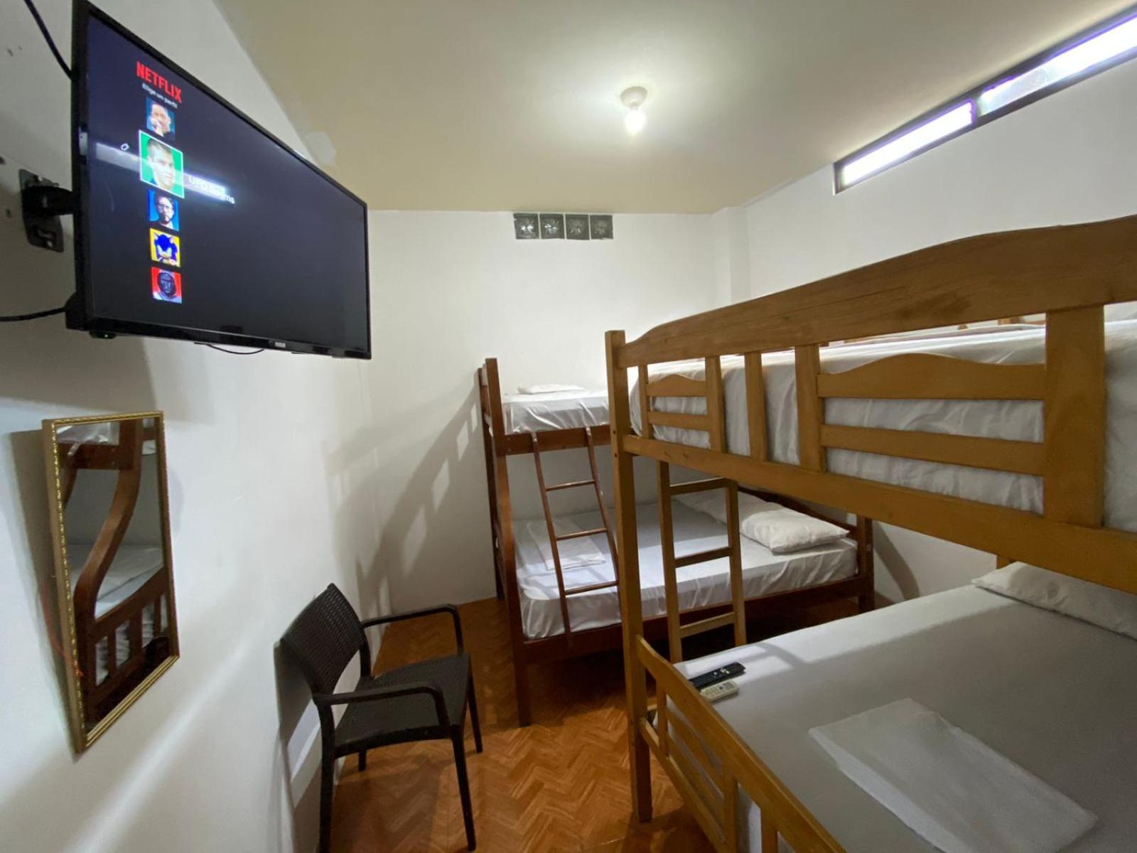 UFO Rooms