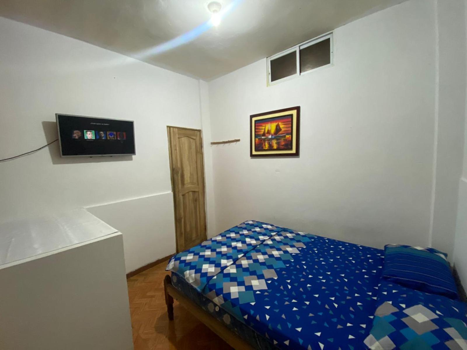 UFO Rooms