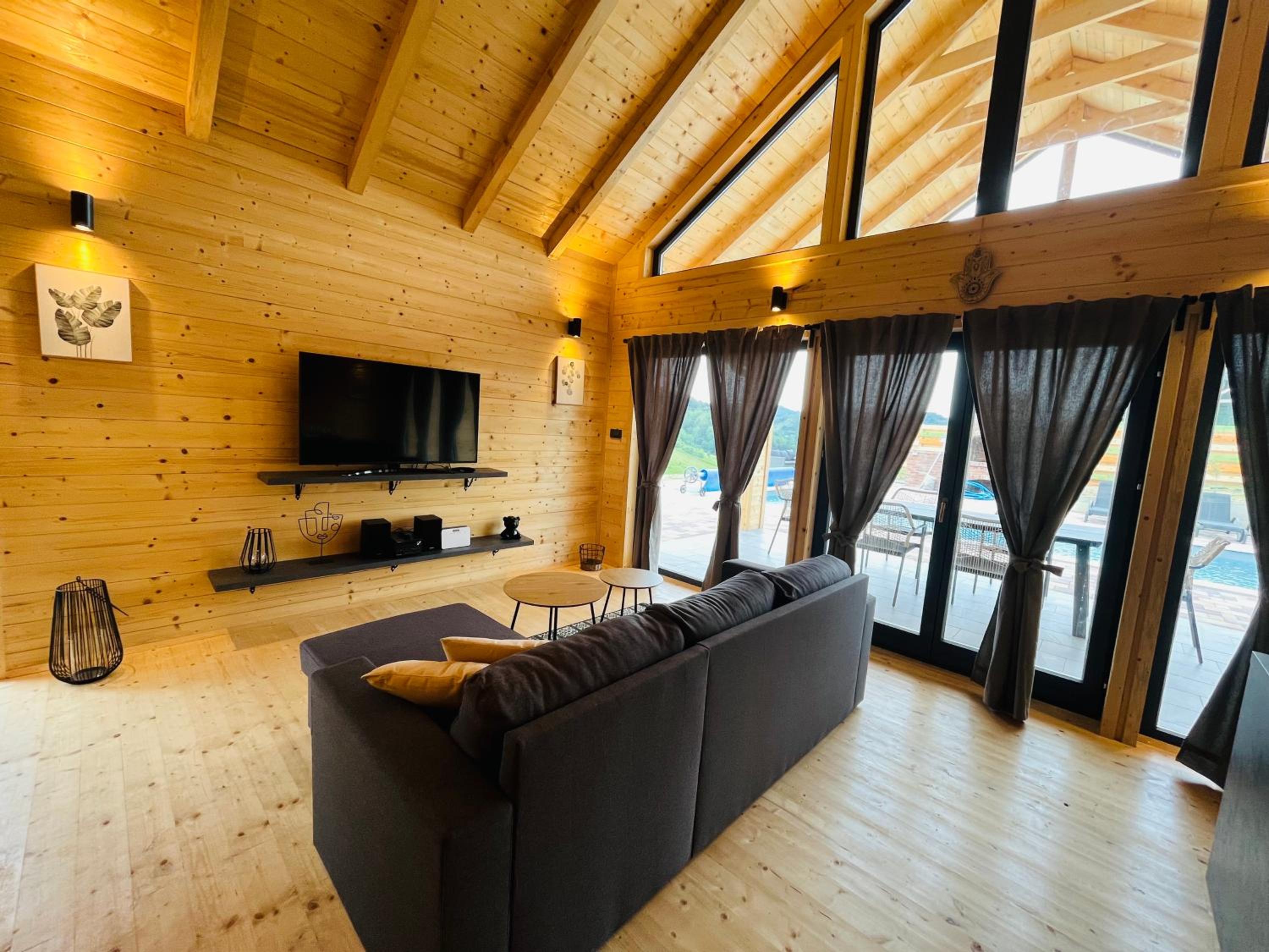Holiday House Adamo view 5
