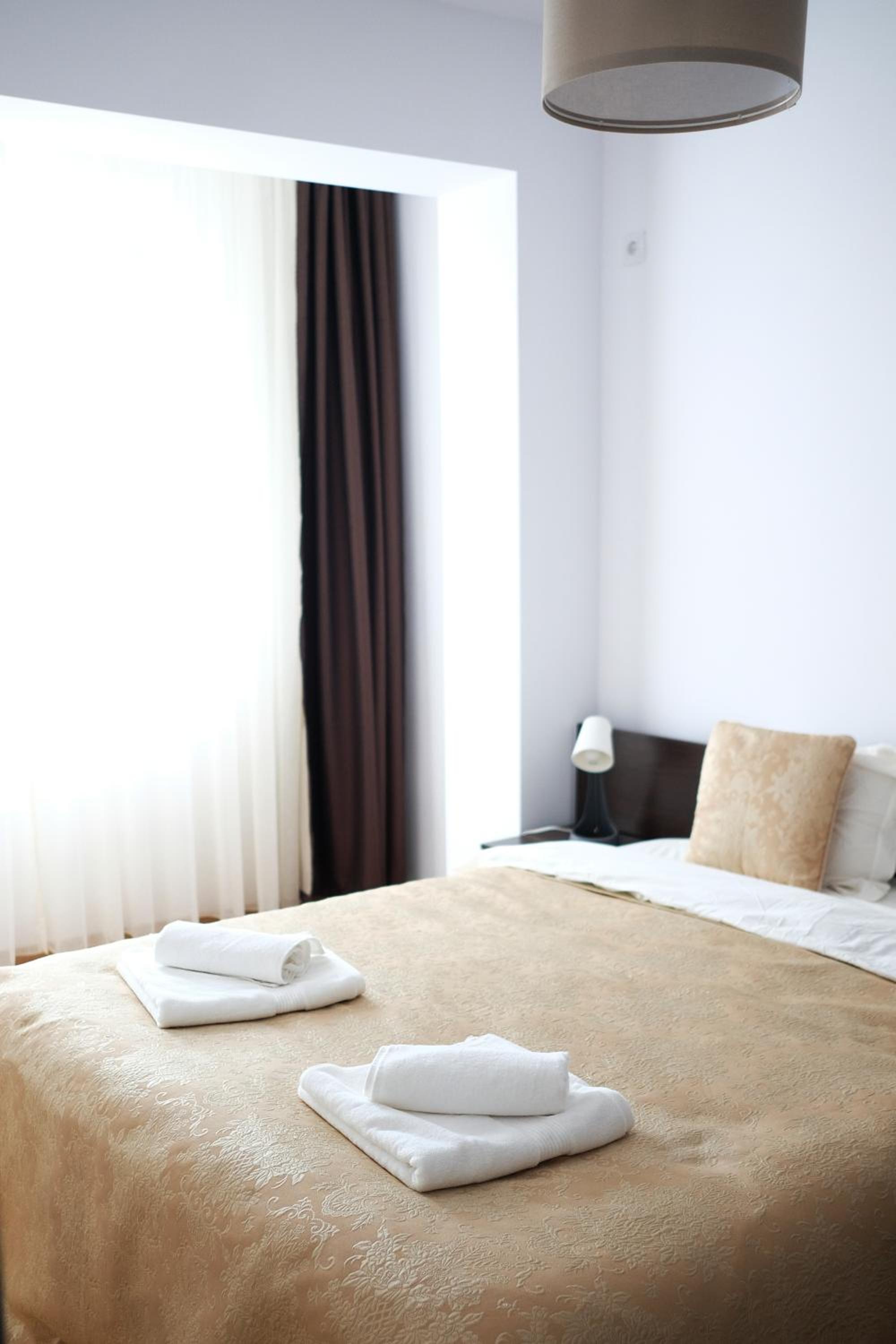 White Flat