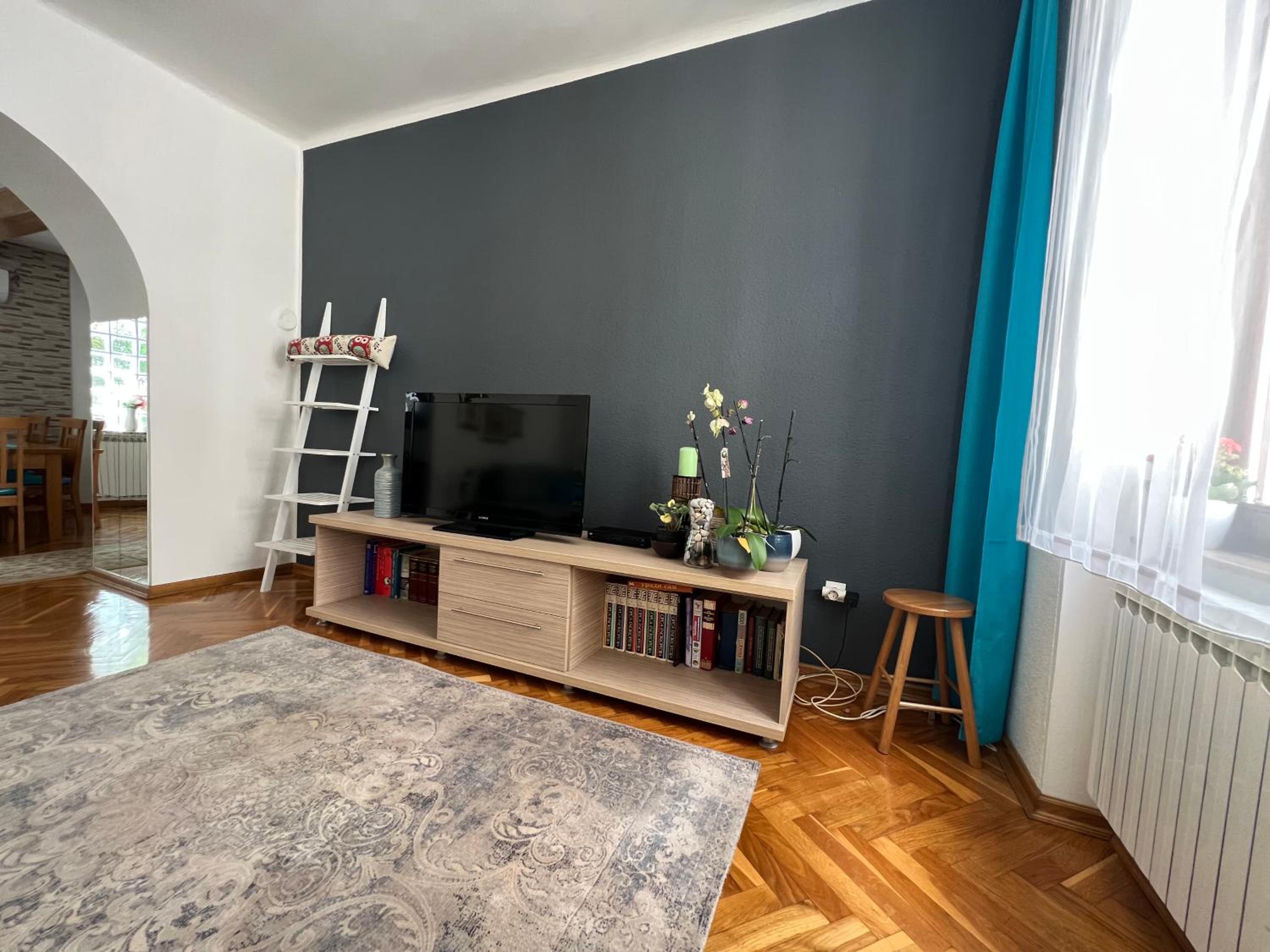 Djana Apartment