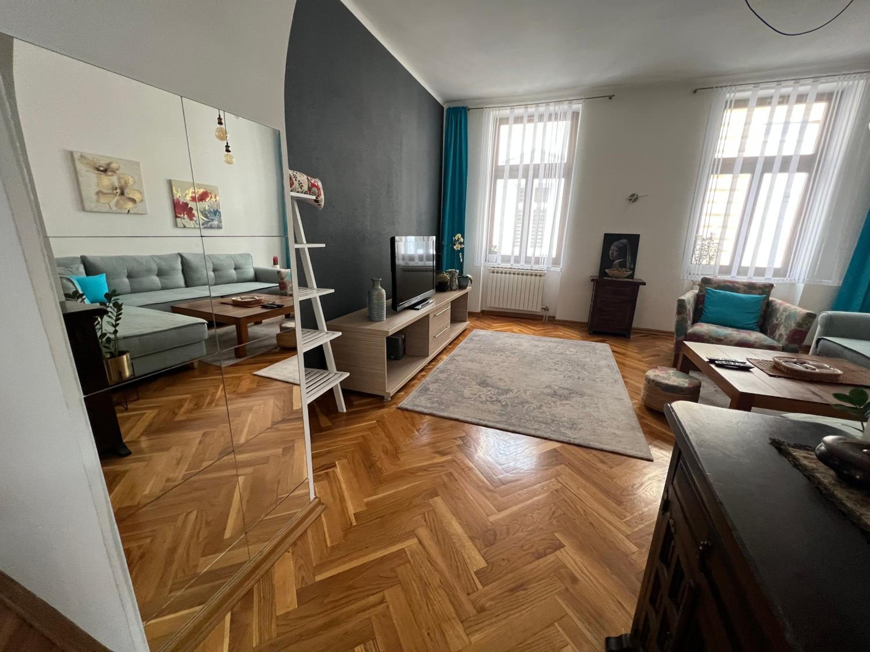 Djana Apartment