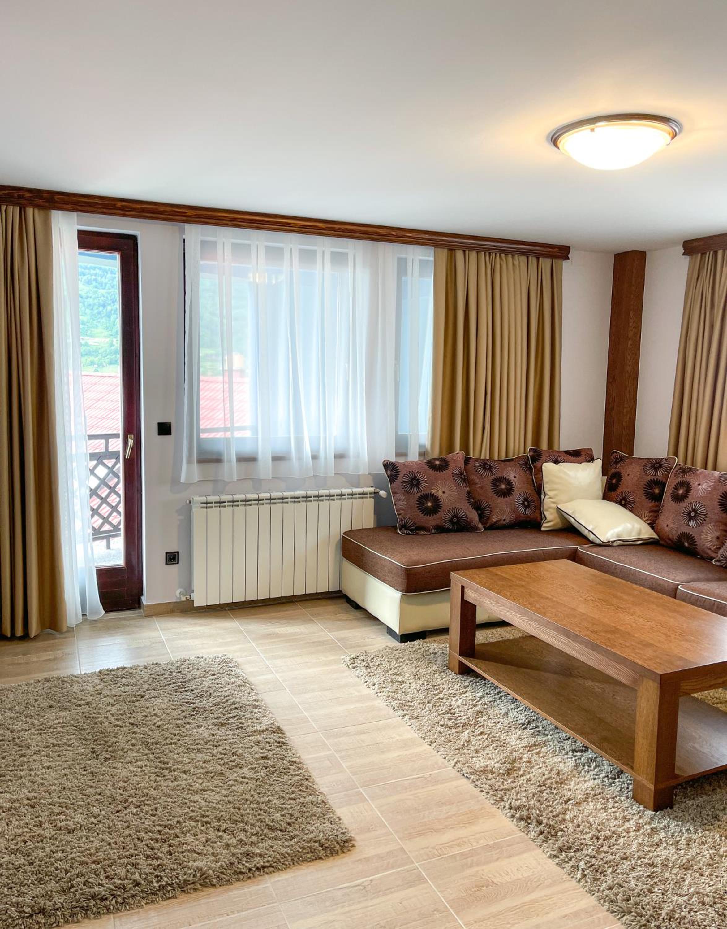 Apartments & Rooms Brijest