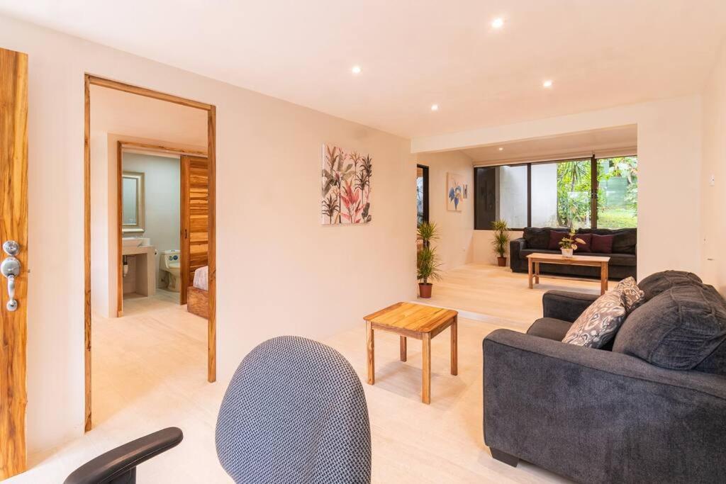 Surfside Apartments - Mal Pais