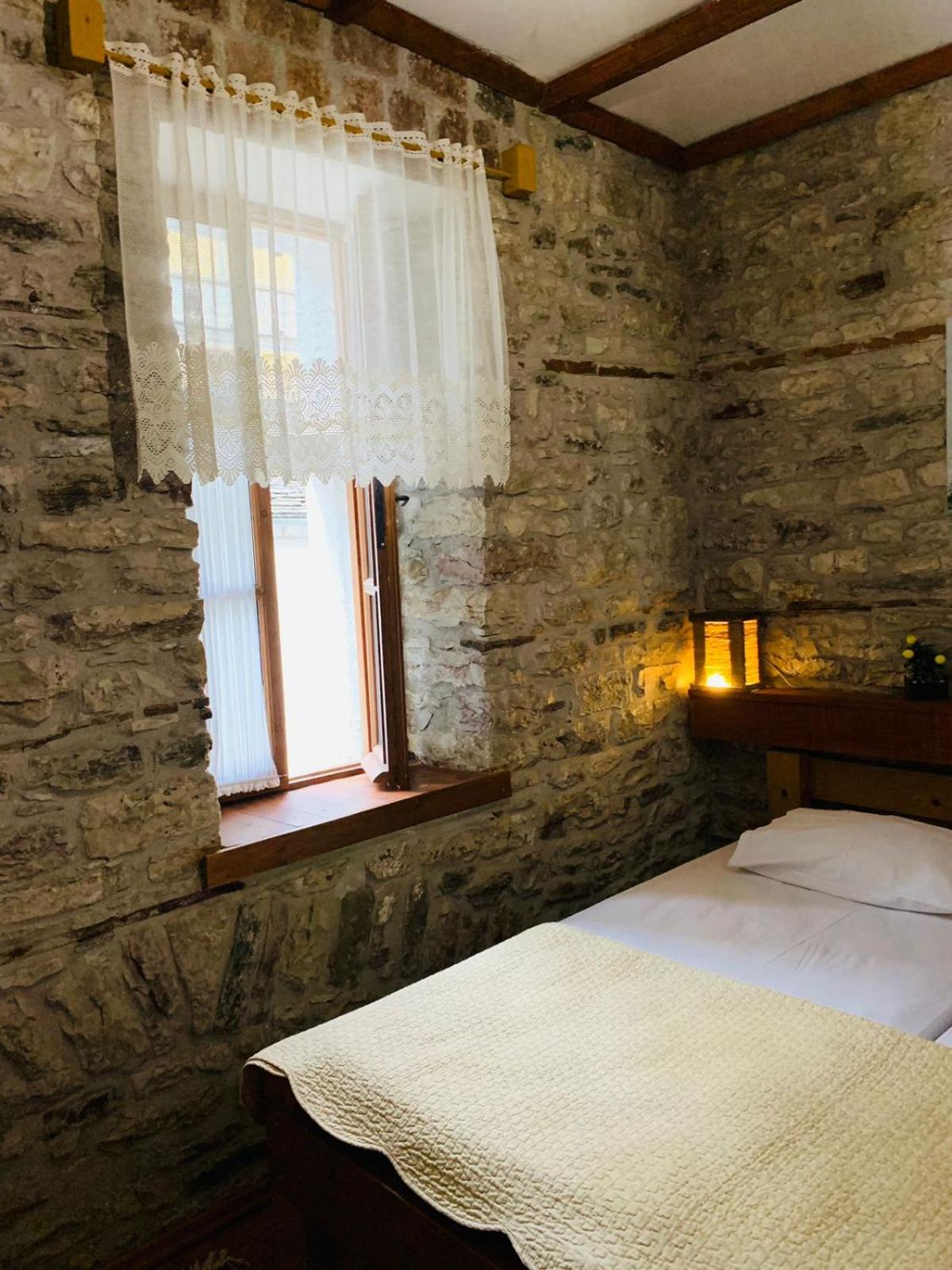 Guest House and Hostel VAL-MAR