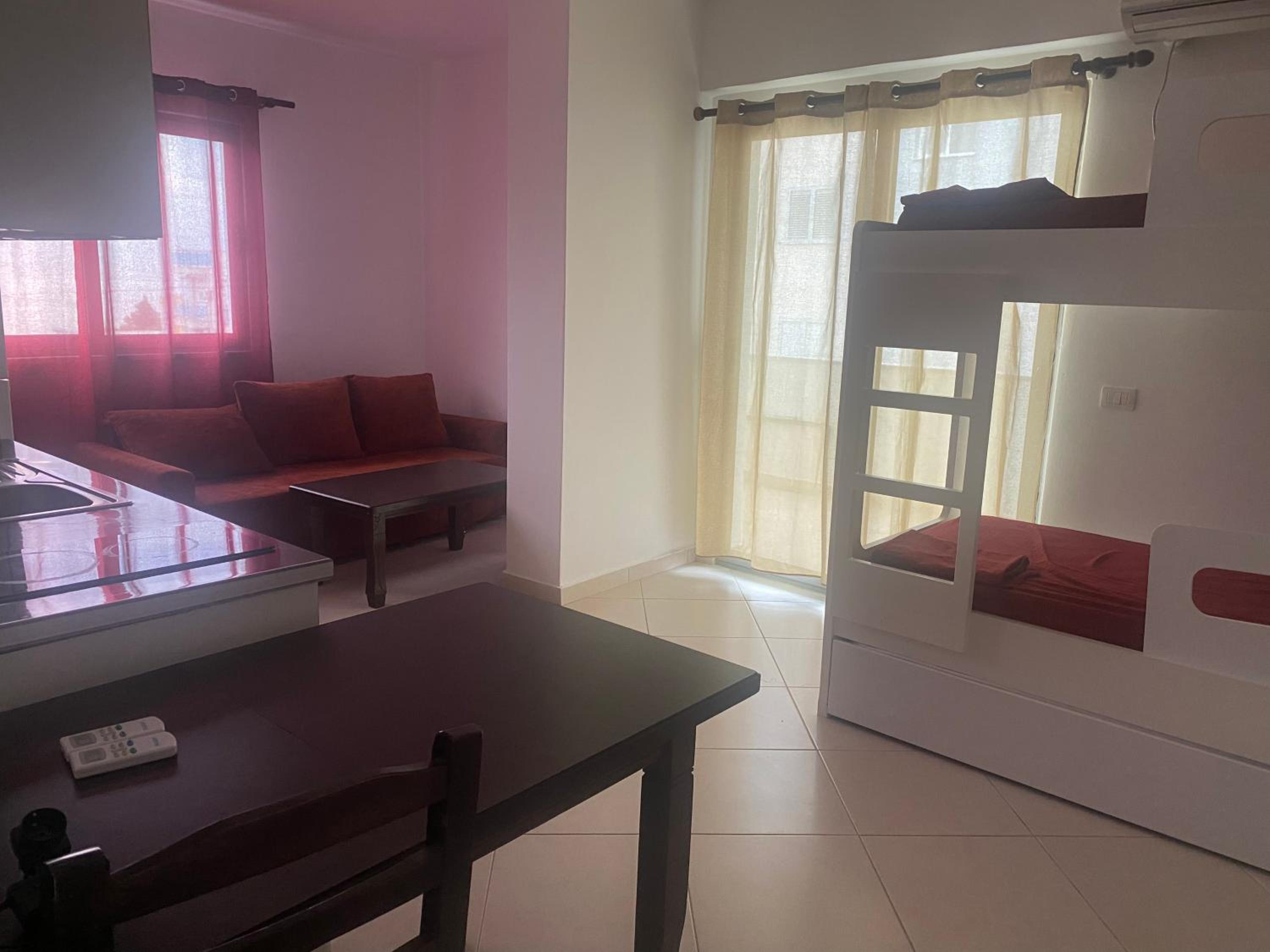Apartamente Antoni Shengjin