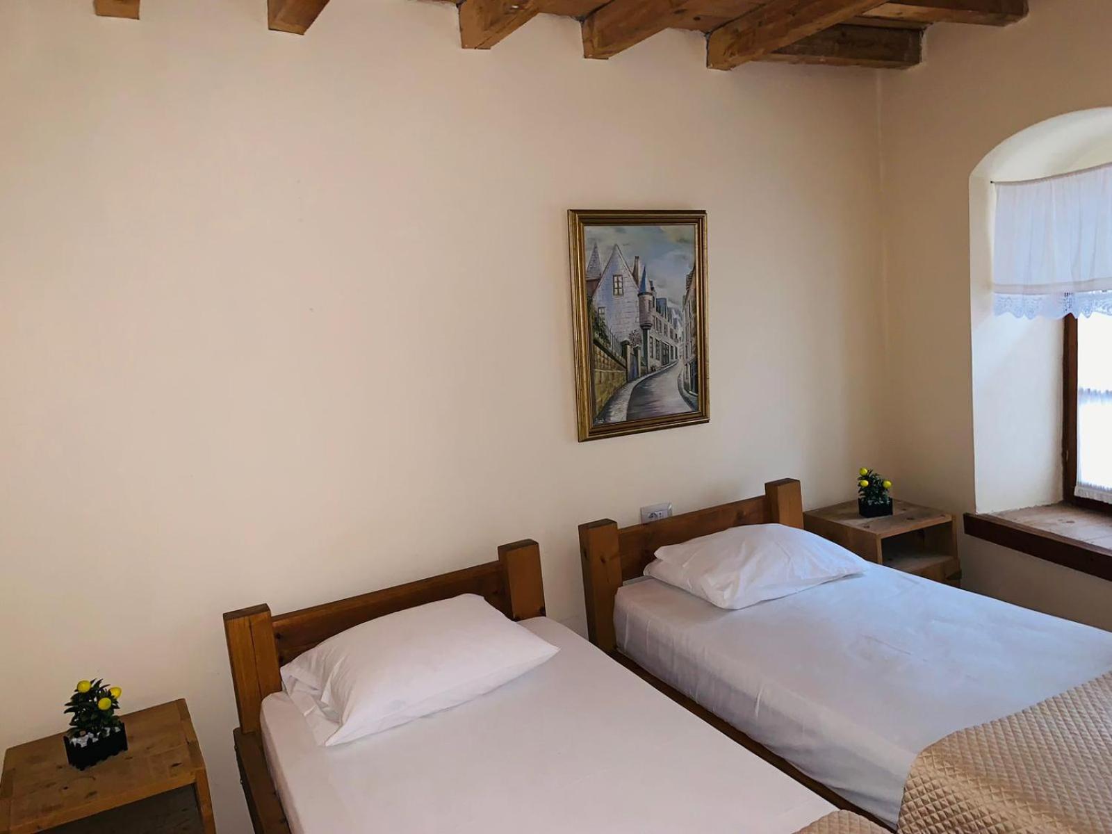 Guest House and Hostel VAL-MAR