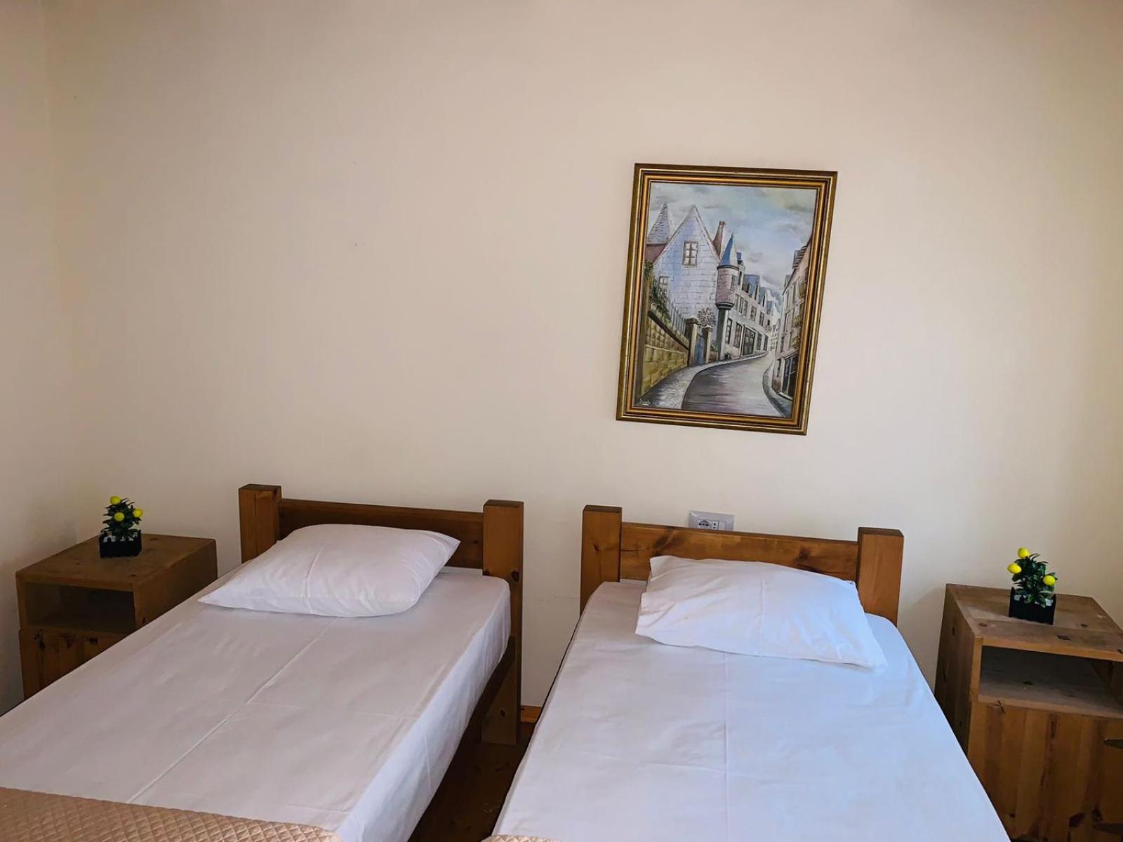 Guest House and Hostel VAL-MAR