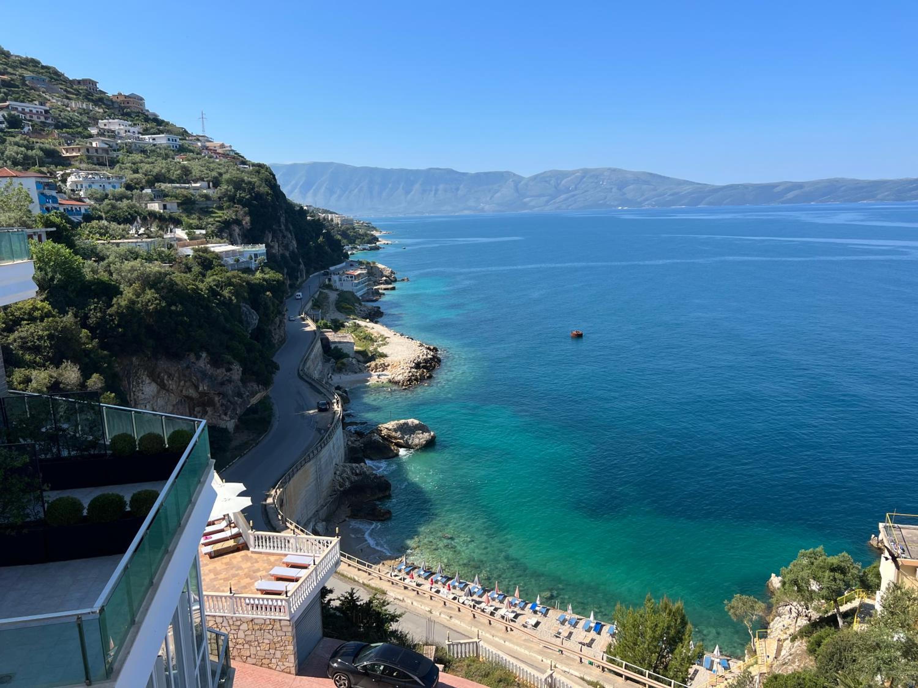 Sea view apartment