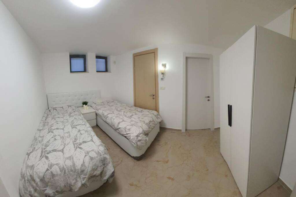 The Premier Apartment In RBS A view 2