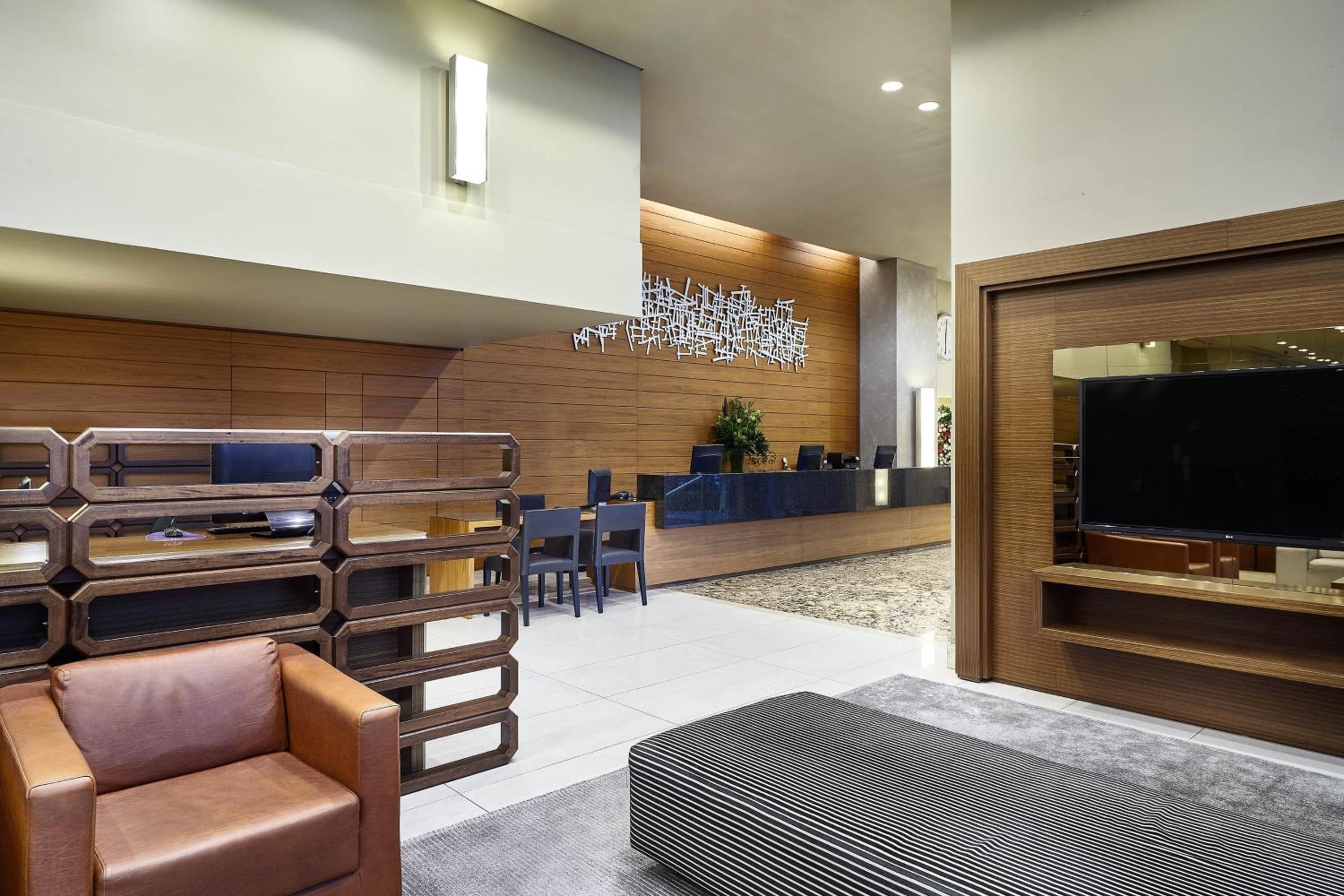 Vitoria Vacations - Sheraton Vitoria - Property Image 2