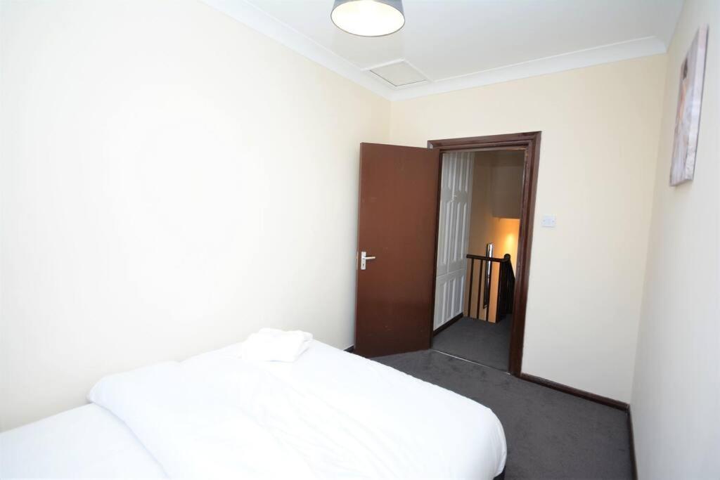 Lovely 3bedroom Apartment London