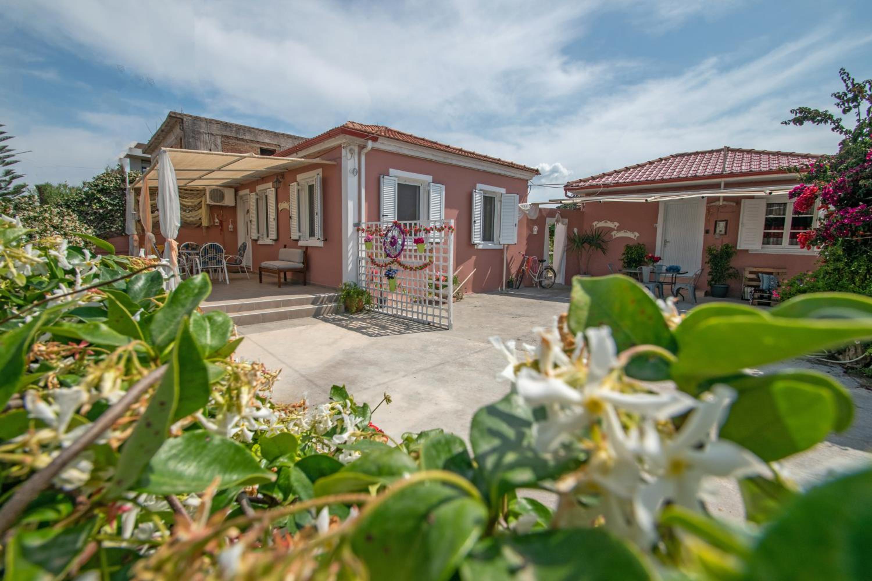 Dora's Tsilivi Beach House A by "elite" photo 2