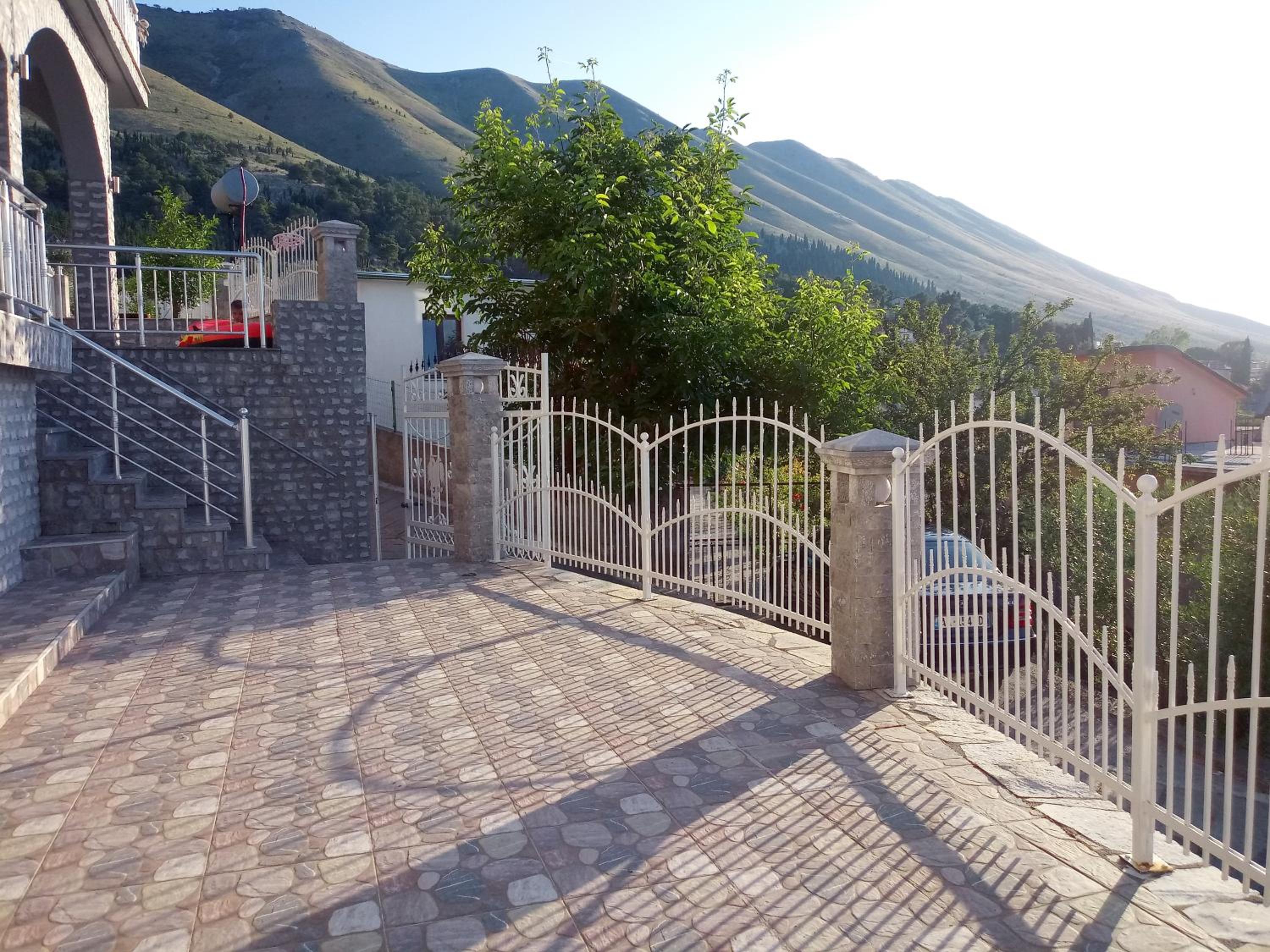 Hyka Stone House Shkoder