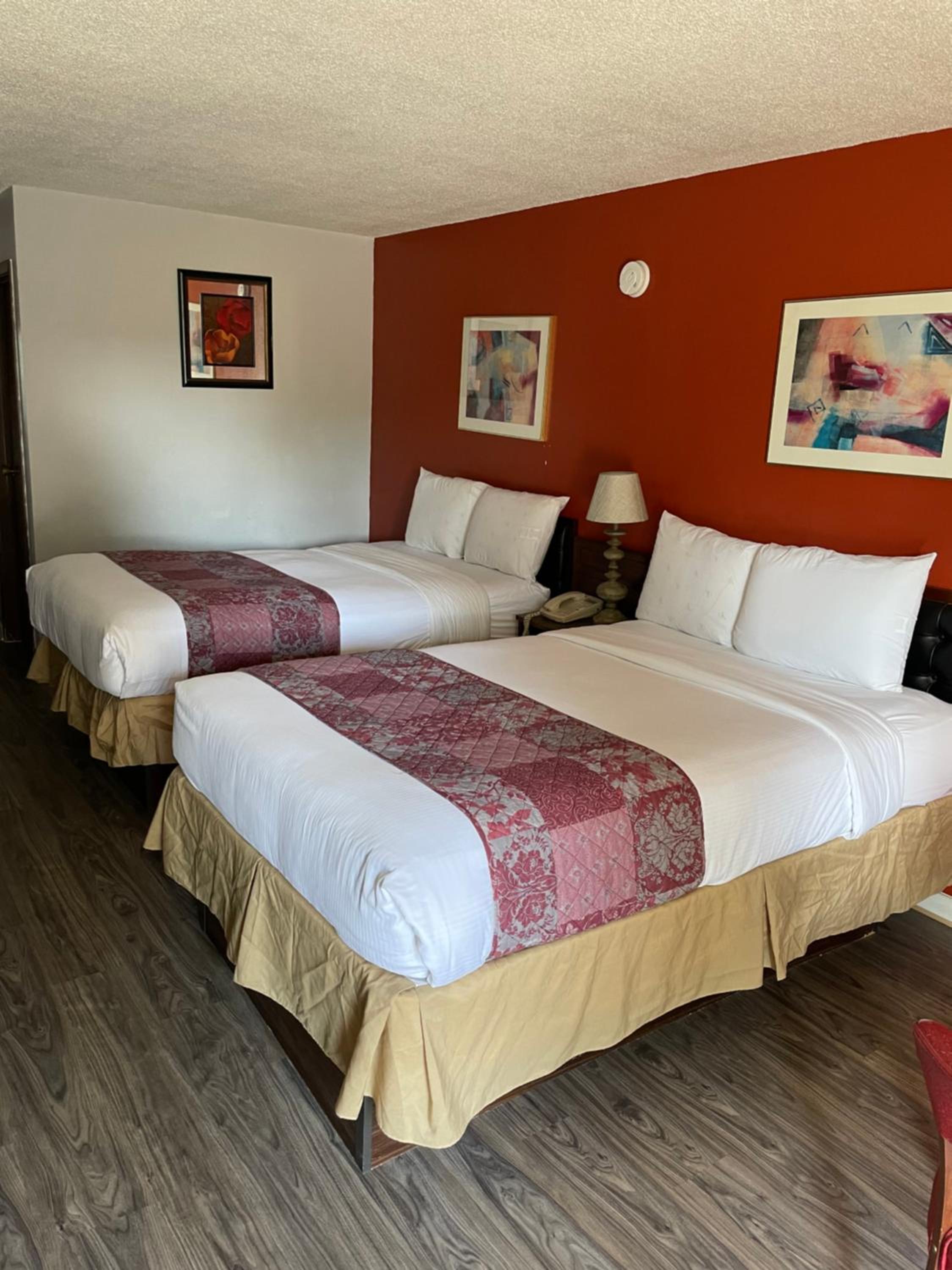 Budget Host Inn