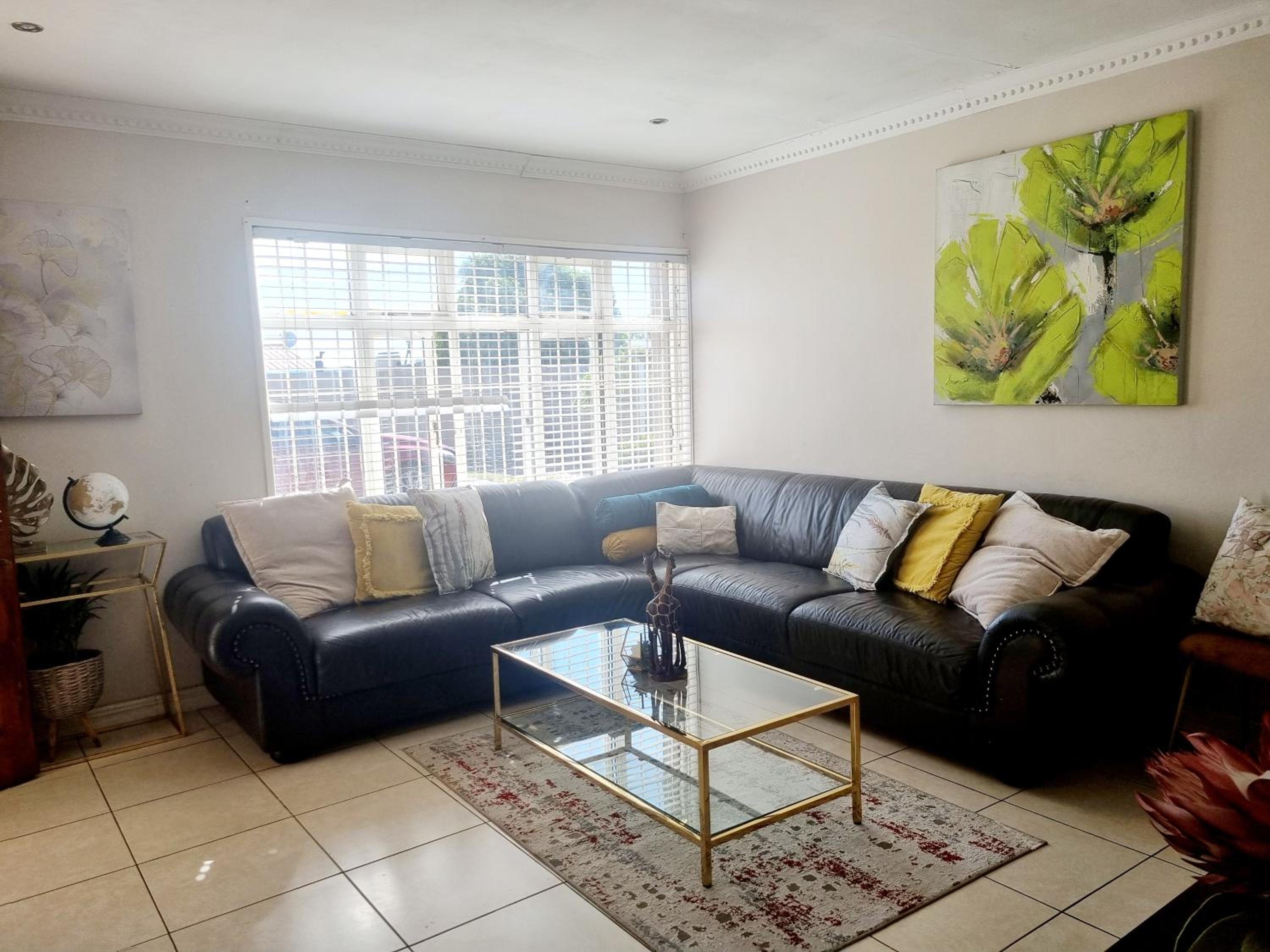 Hotel 76 On Durban Street, Bothasig