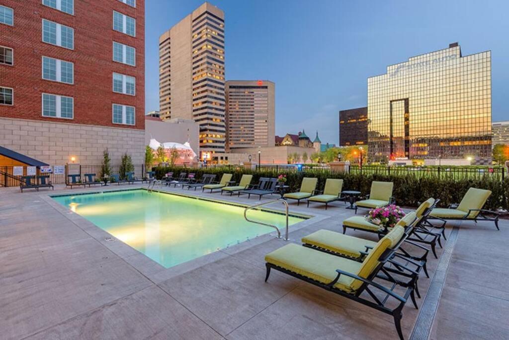 The KING Apt in Downtown Columbus view 5